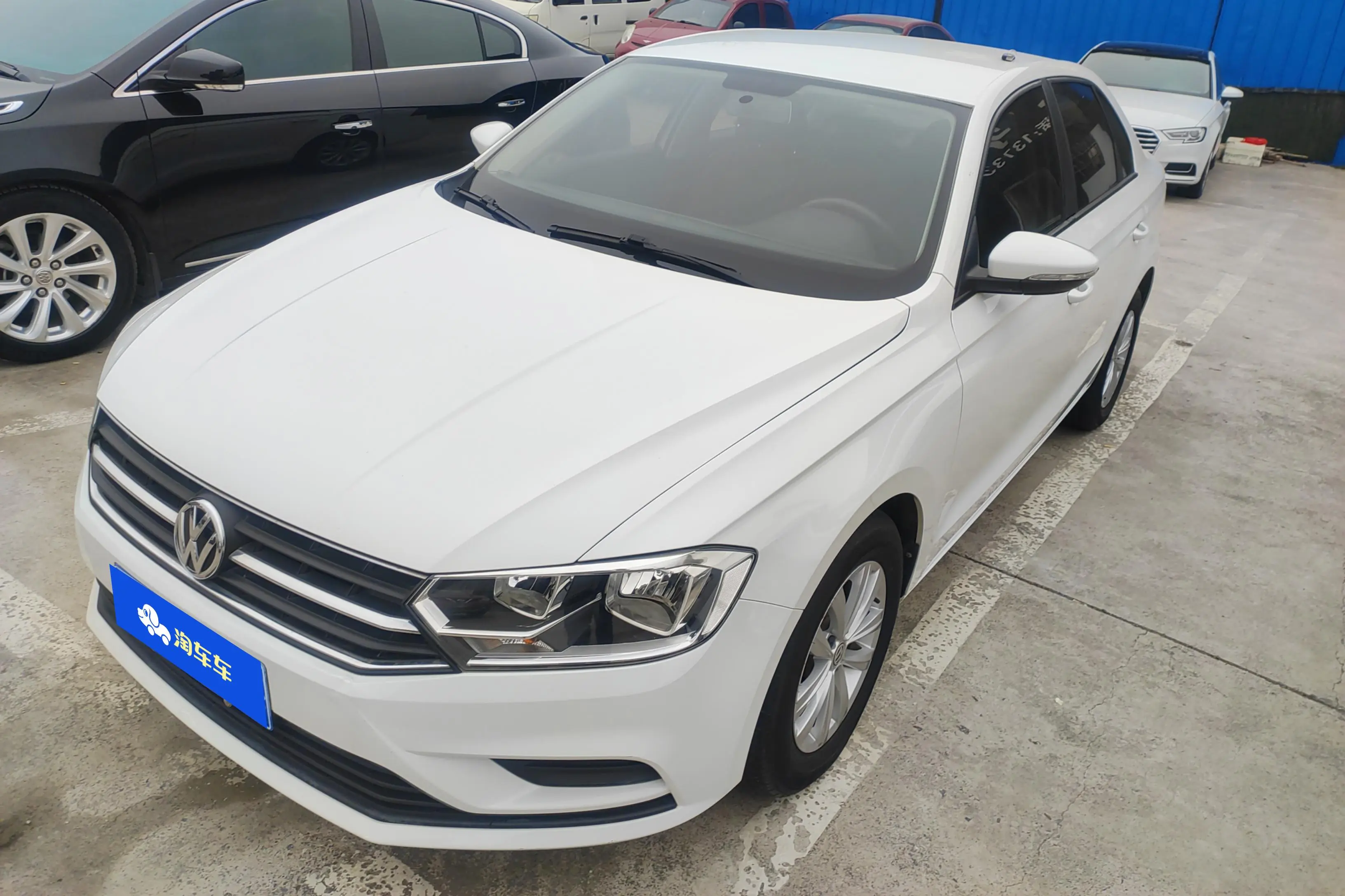 Volkswagen Bora  из Китая