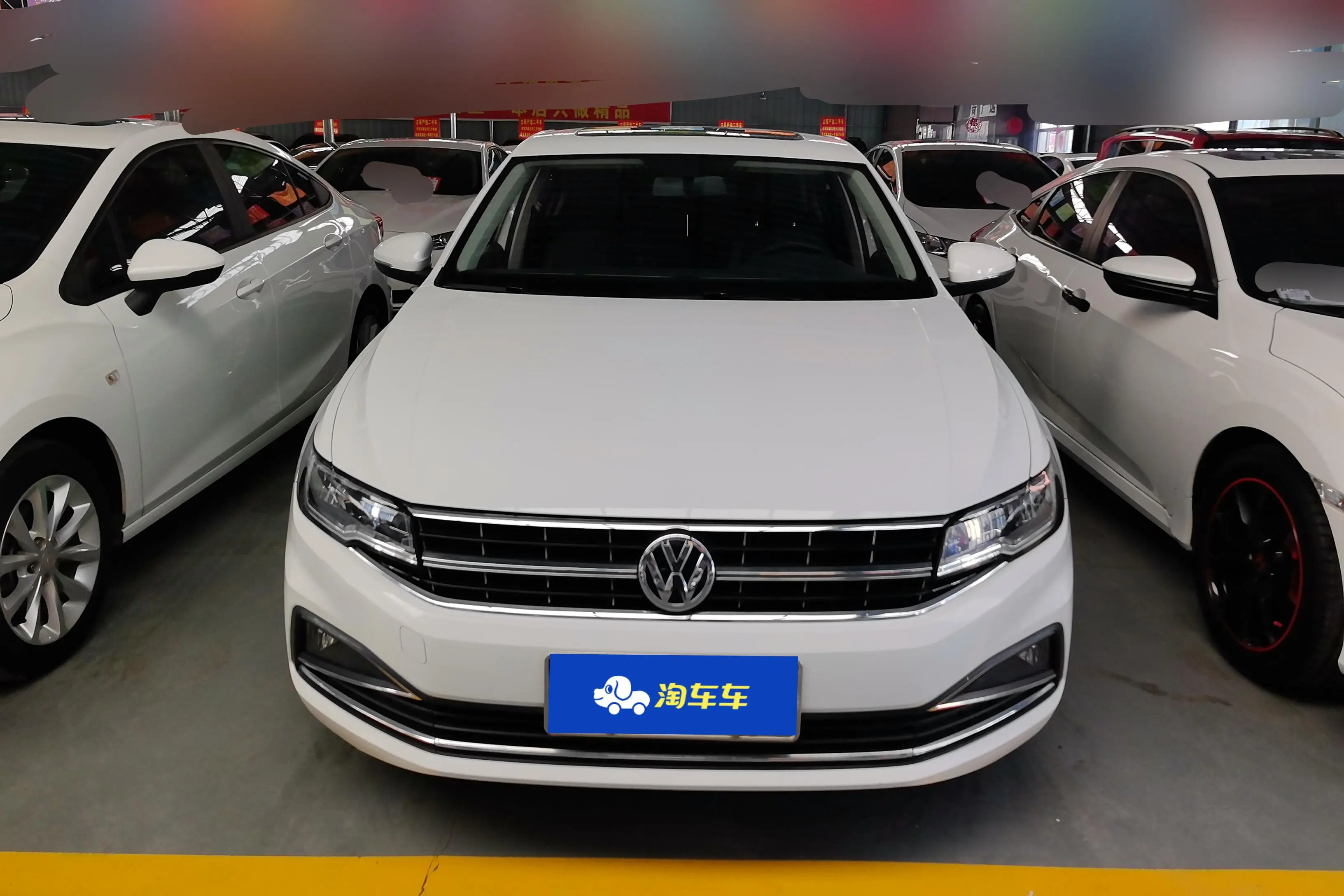 Volkswagen Bora  из Китая