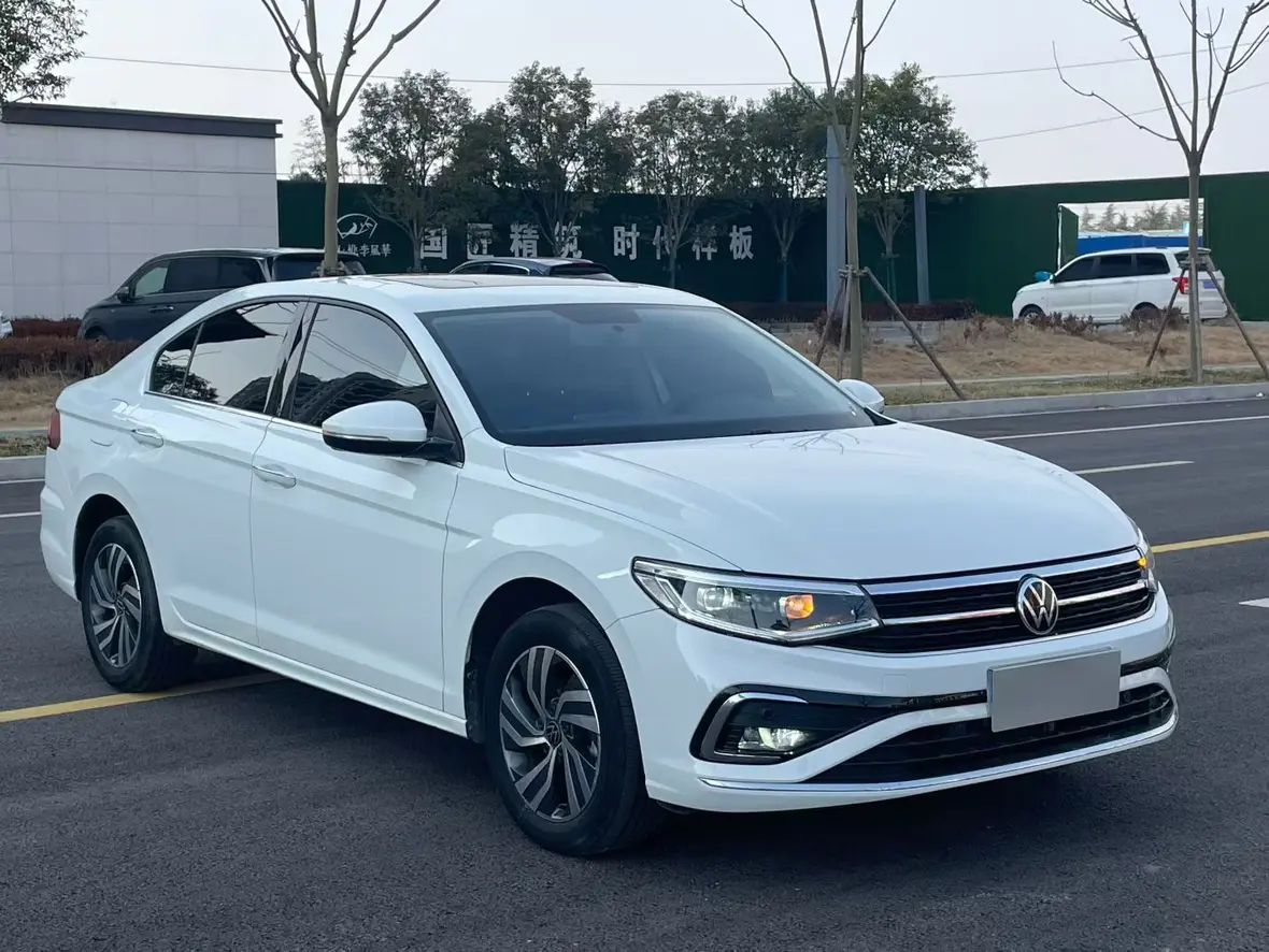 Volkswagen Bora  из Китая