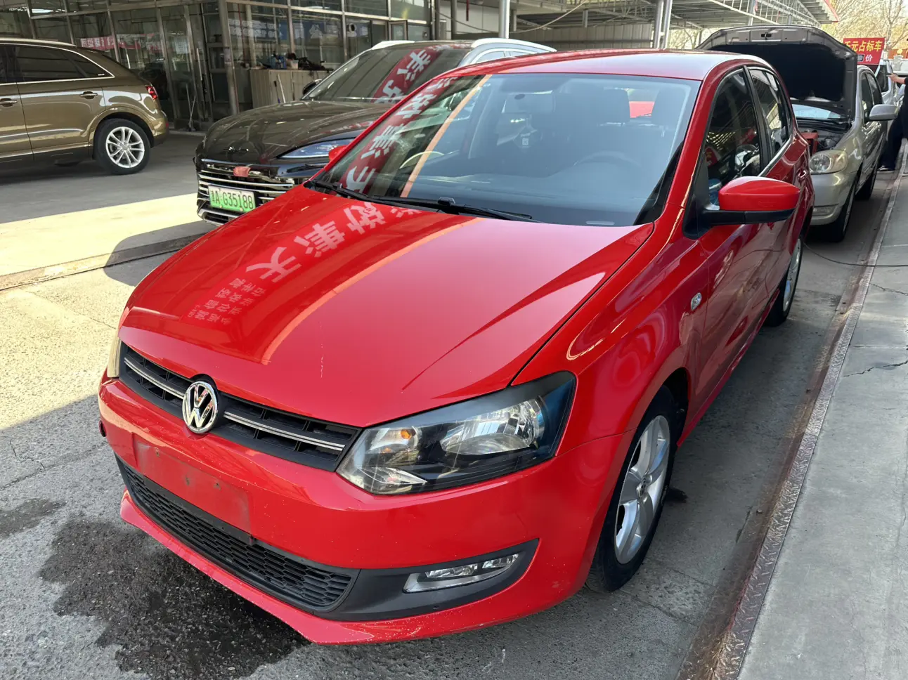 Volkswagen Polo  из Китая