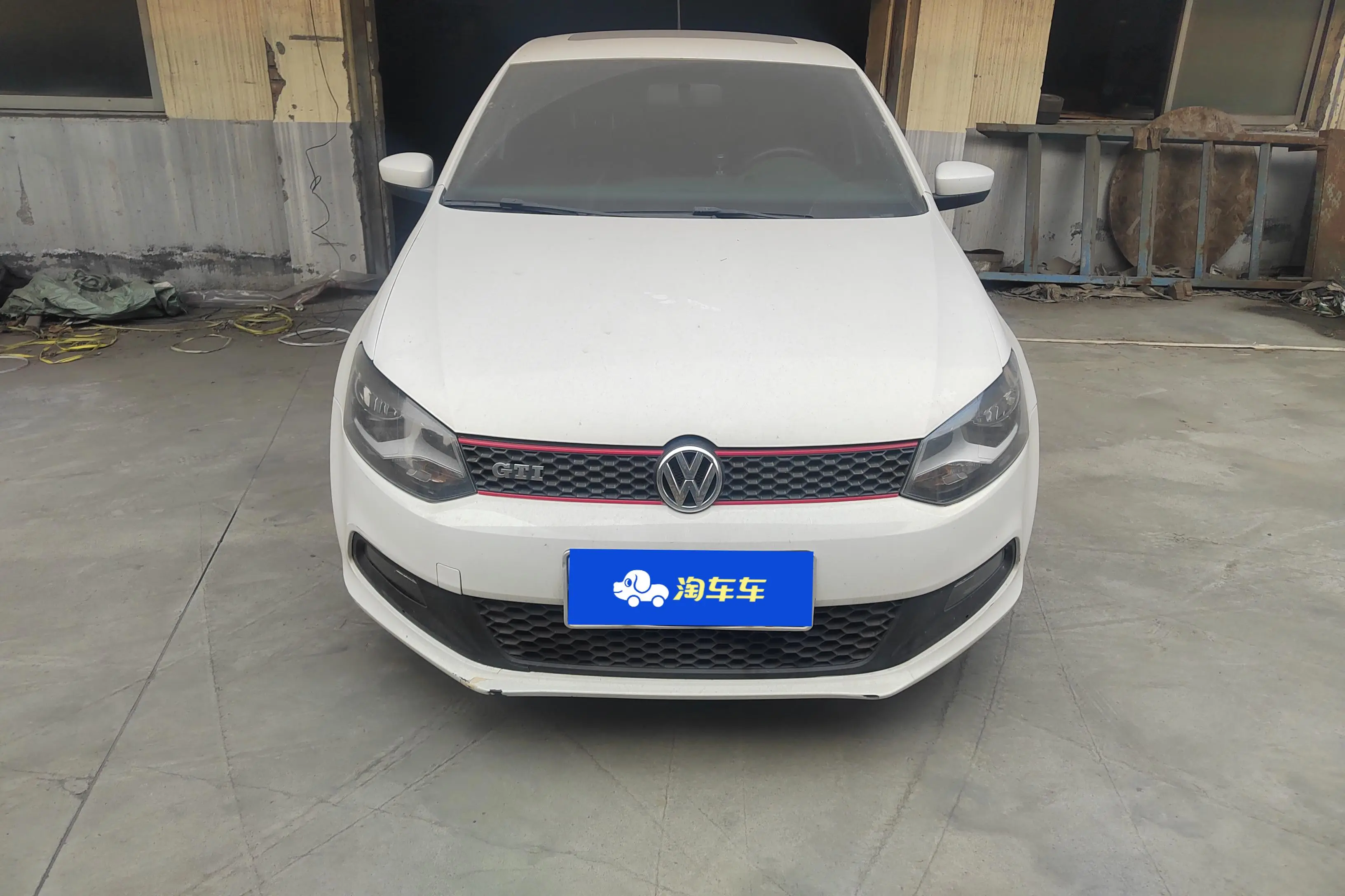 Volkswagen Polo  из Китая