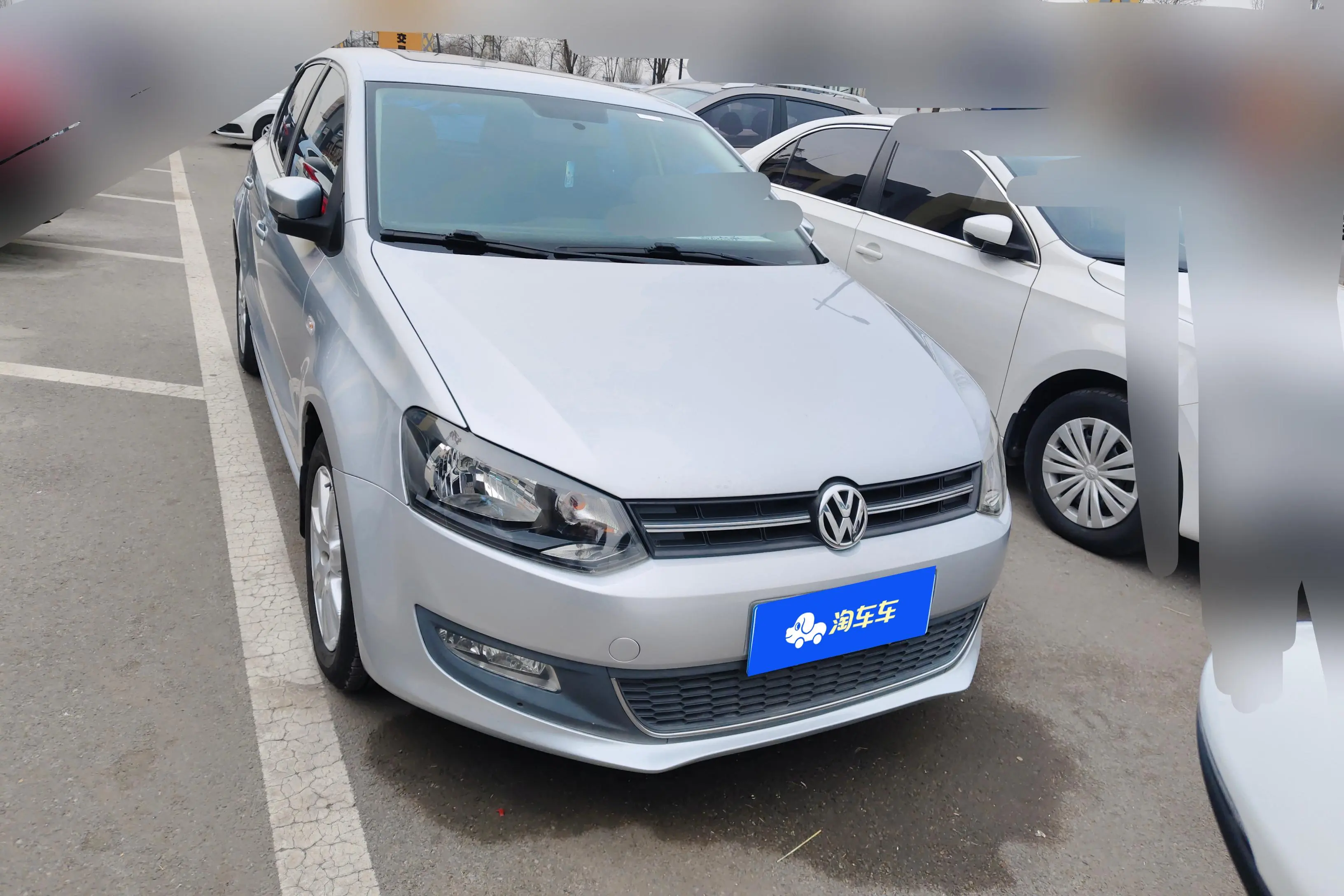 Volkswagen Polo  из Китая