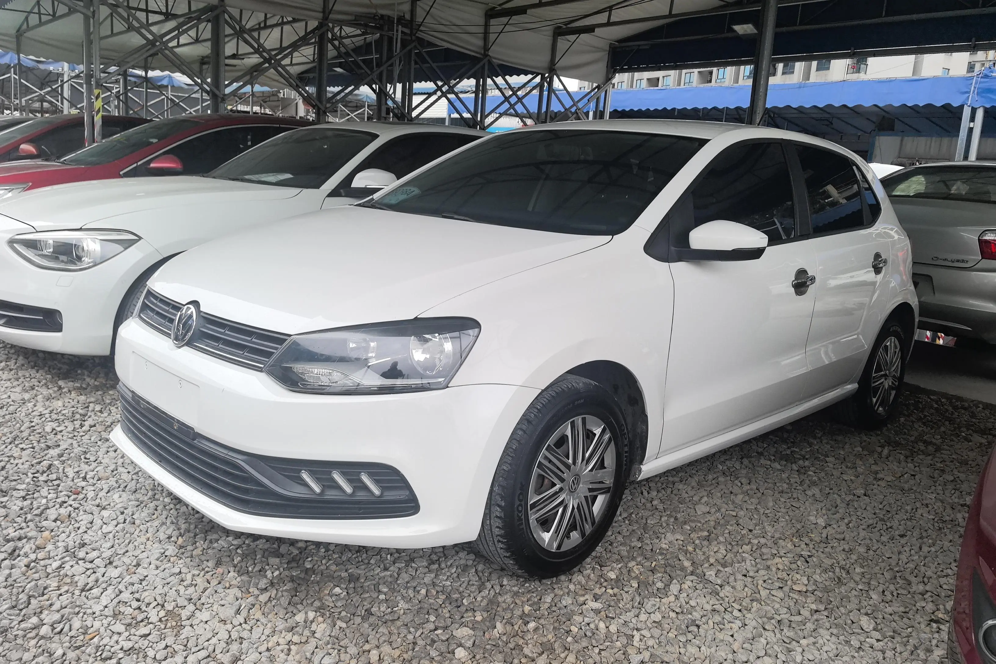Volkswagen Polo  из Китая