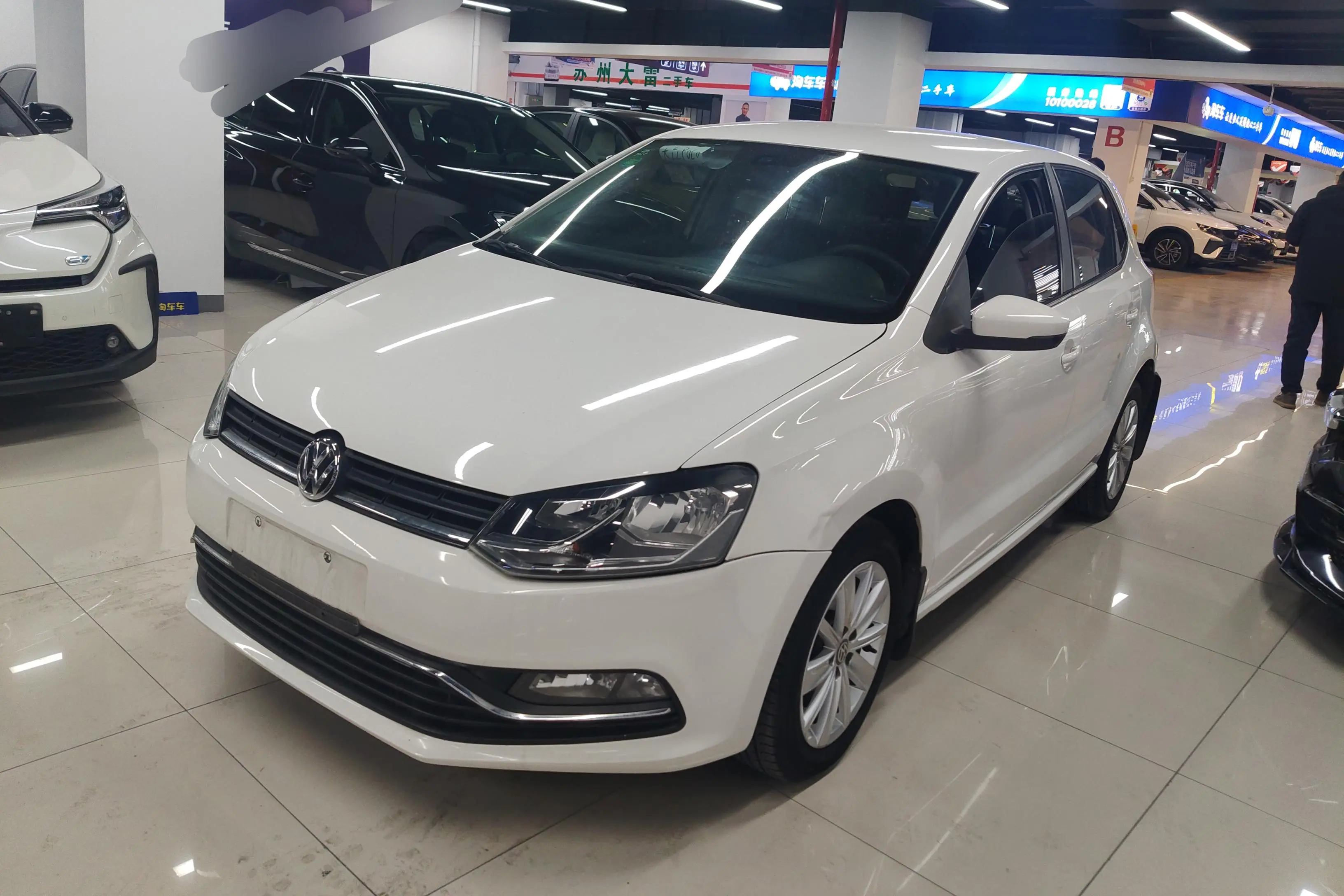 Volkswagen Polo  из Китая