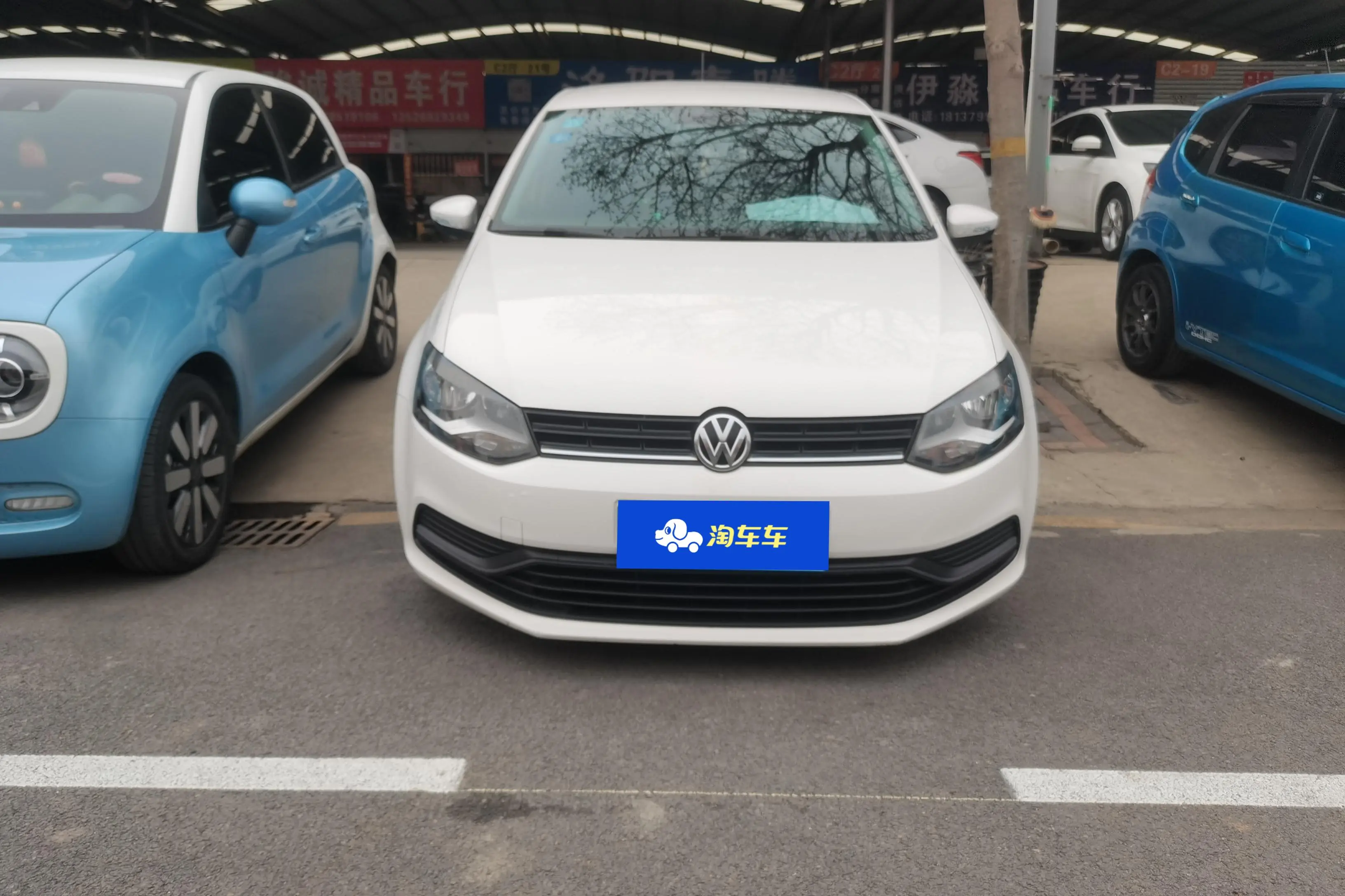 Volkswagen Polo  из Китая