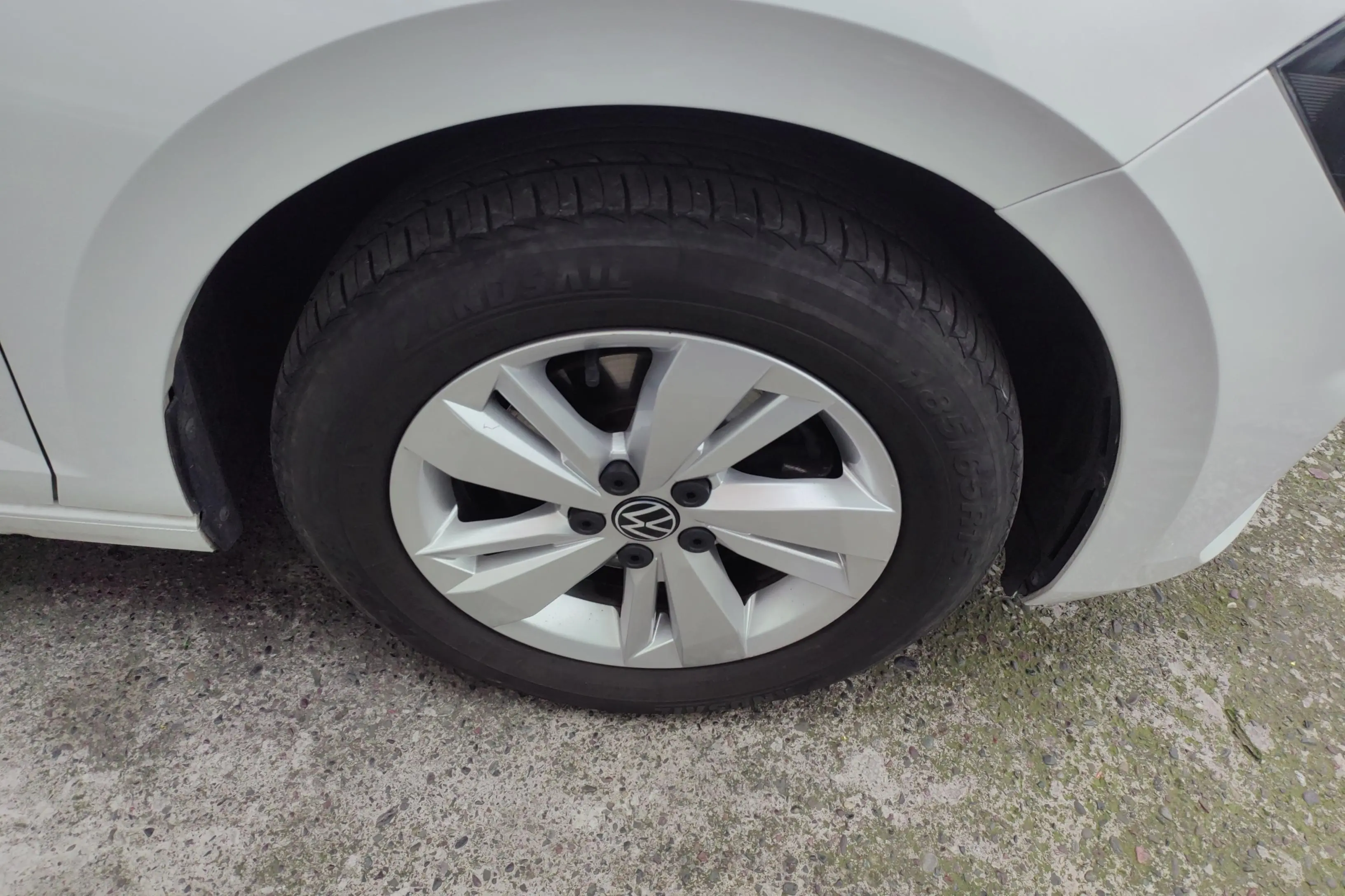 Volkswagen Polo  из Китая