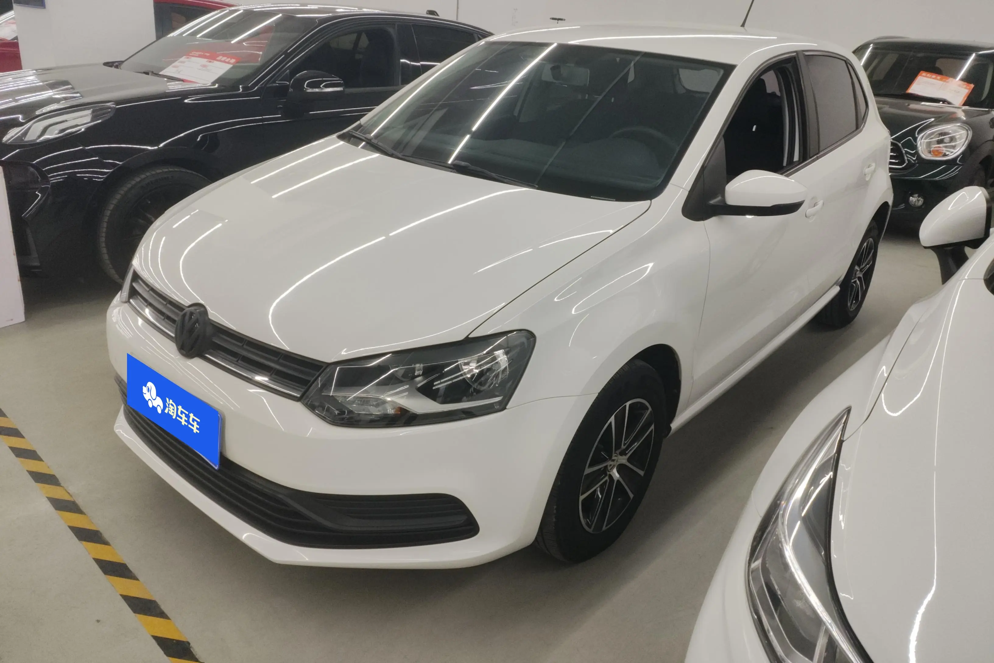 Volkswagen Polo  из Китая