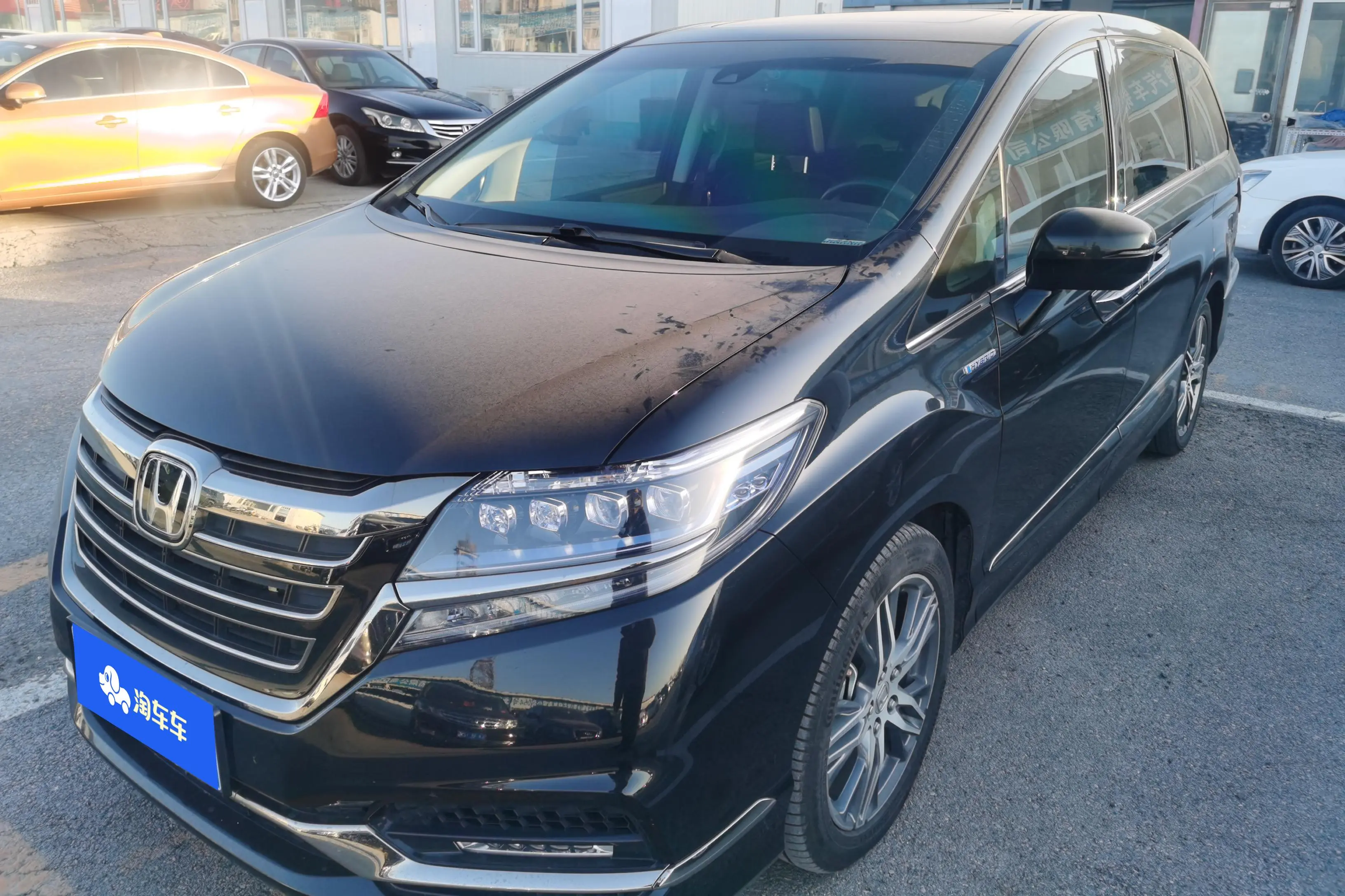 Honda Elysion (Alison)  из Китая