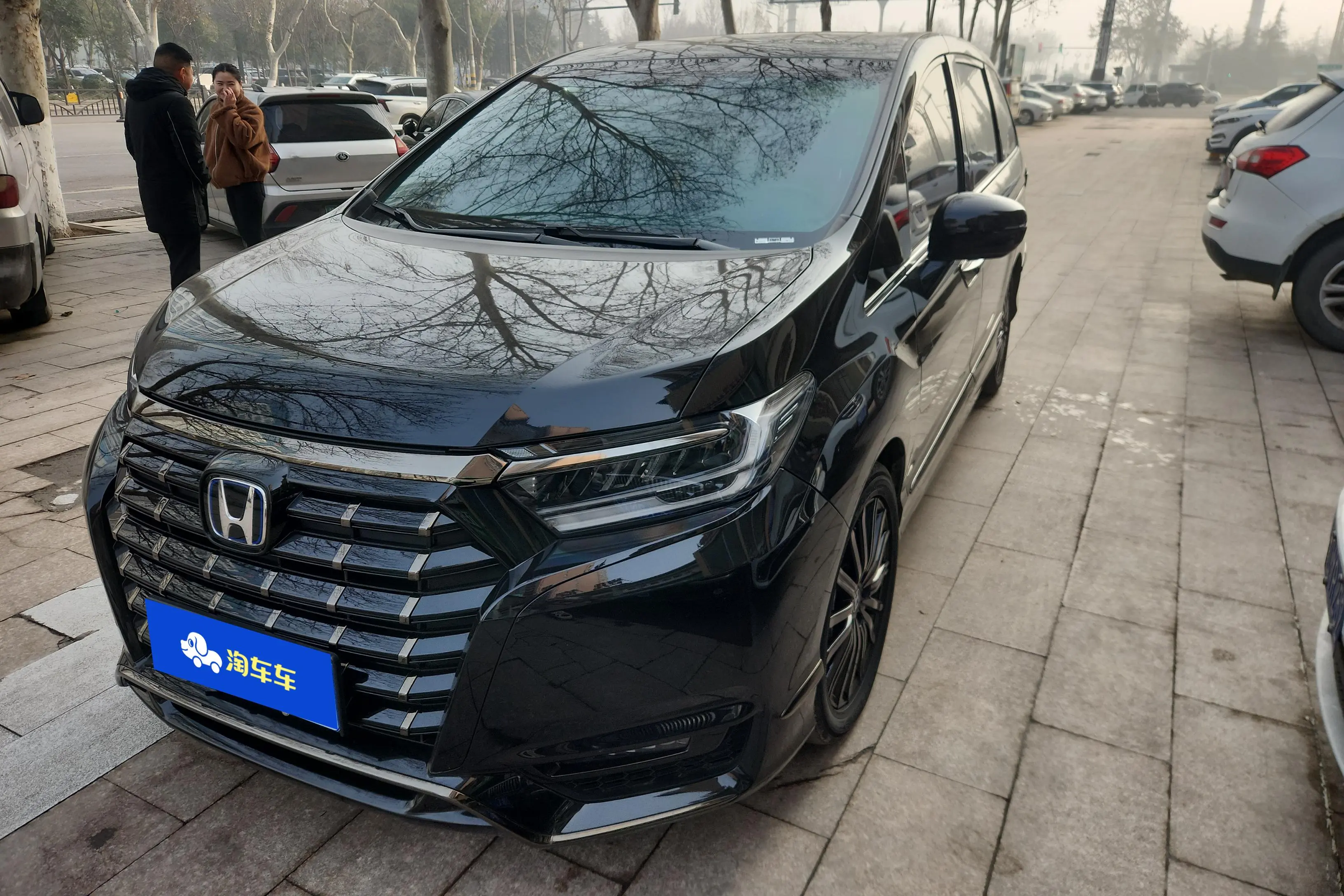 Honda Elysion (Alison)  из Китая