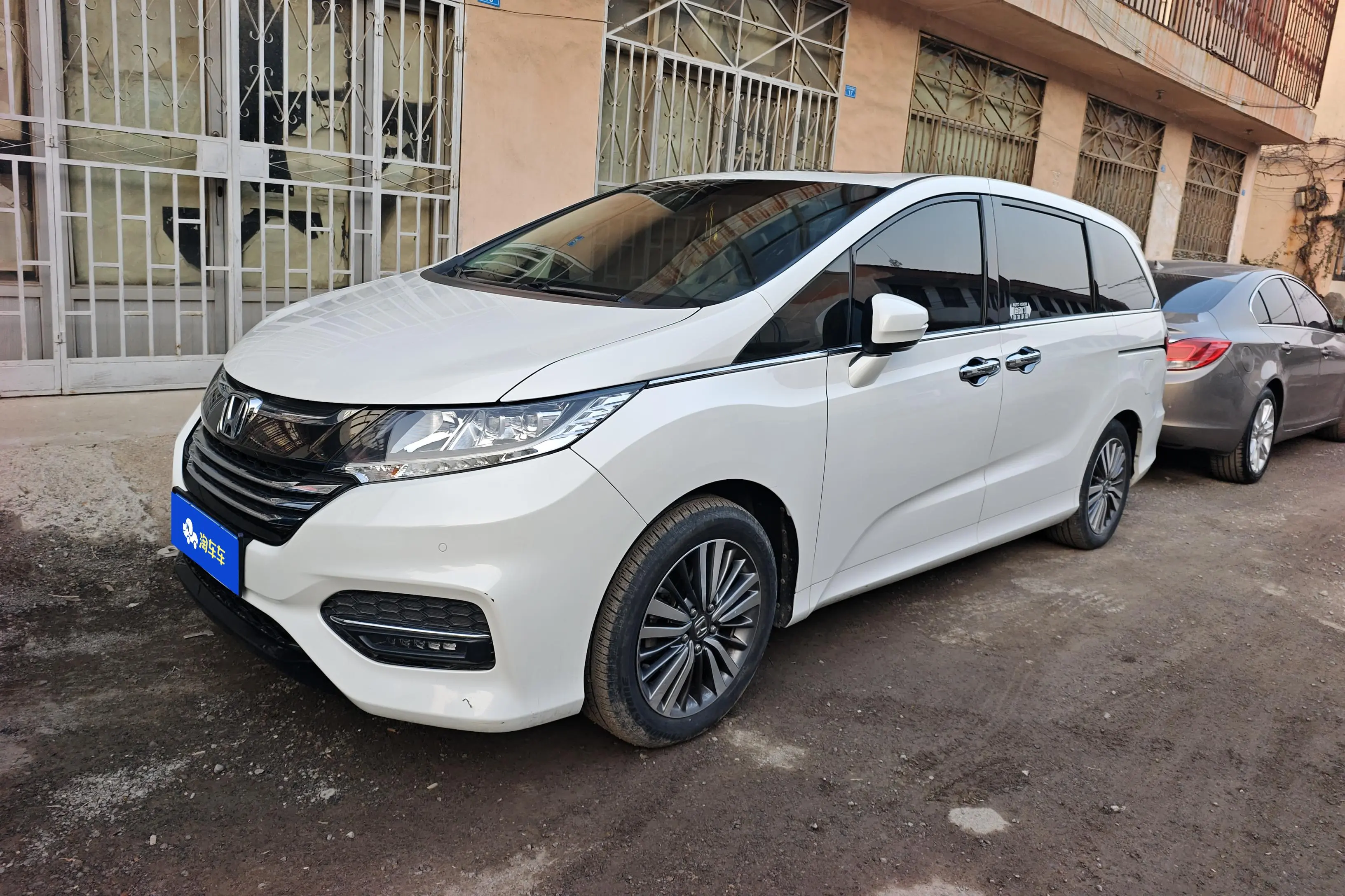 Honda Odyssey  из Китая