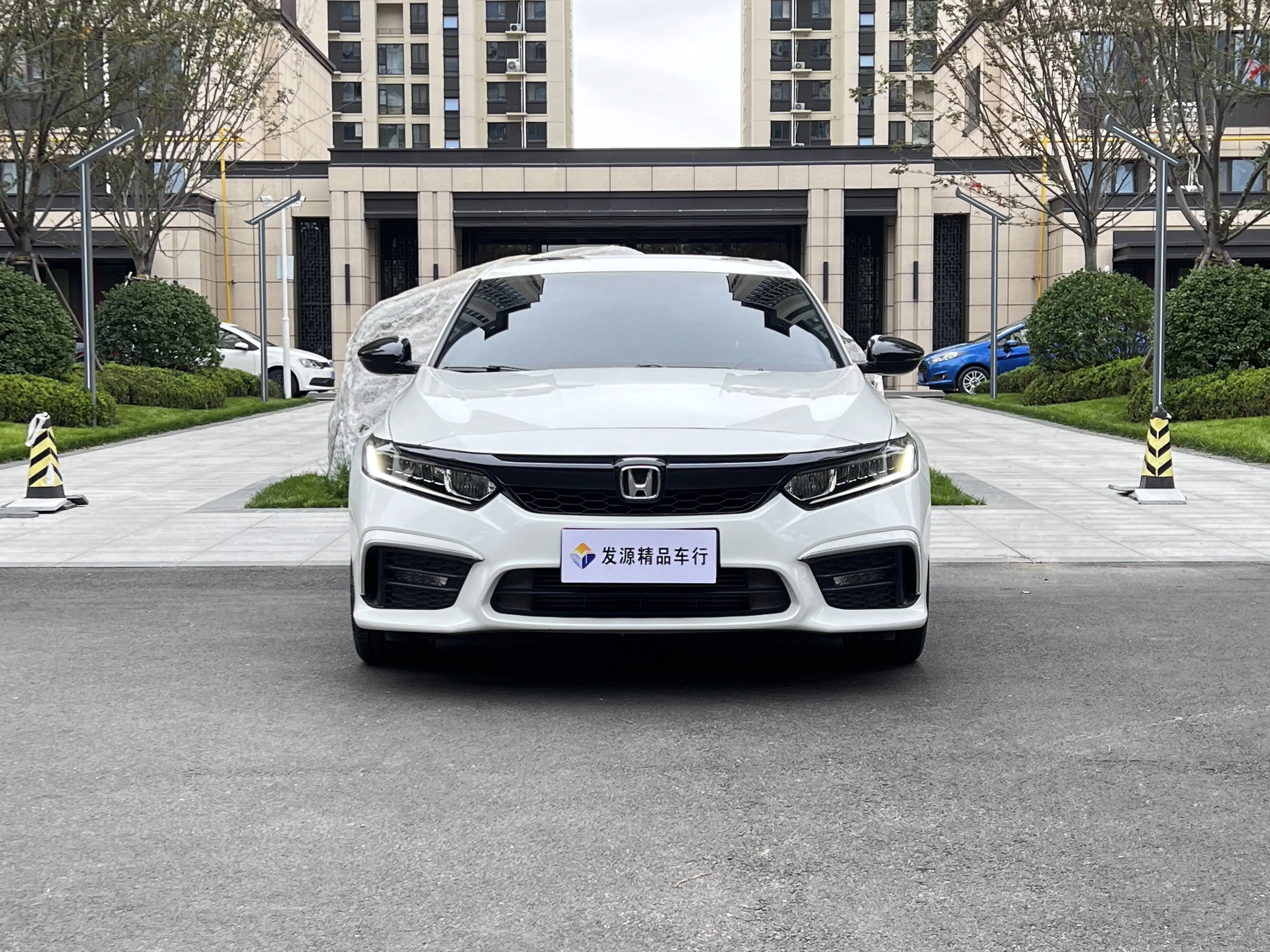 Honda Inspire (Yingshipai)  из Китая