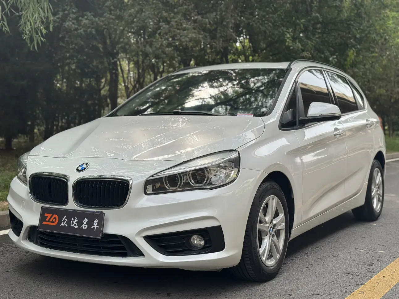 BMW 2 Series Active Tourer  из Китая