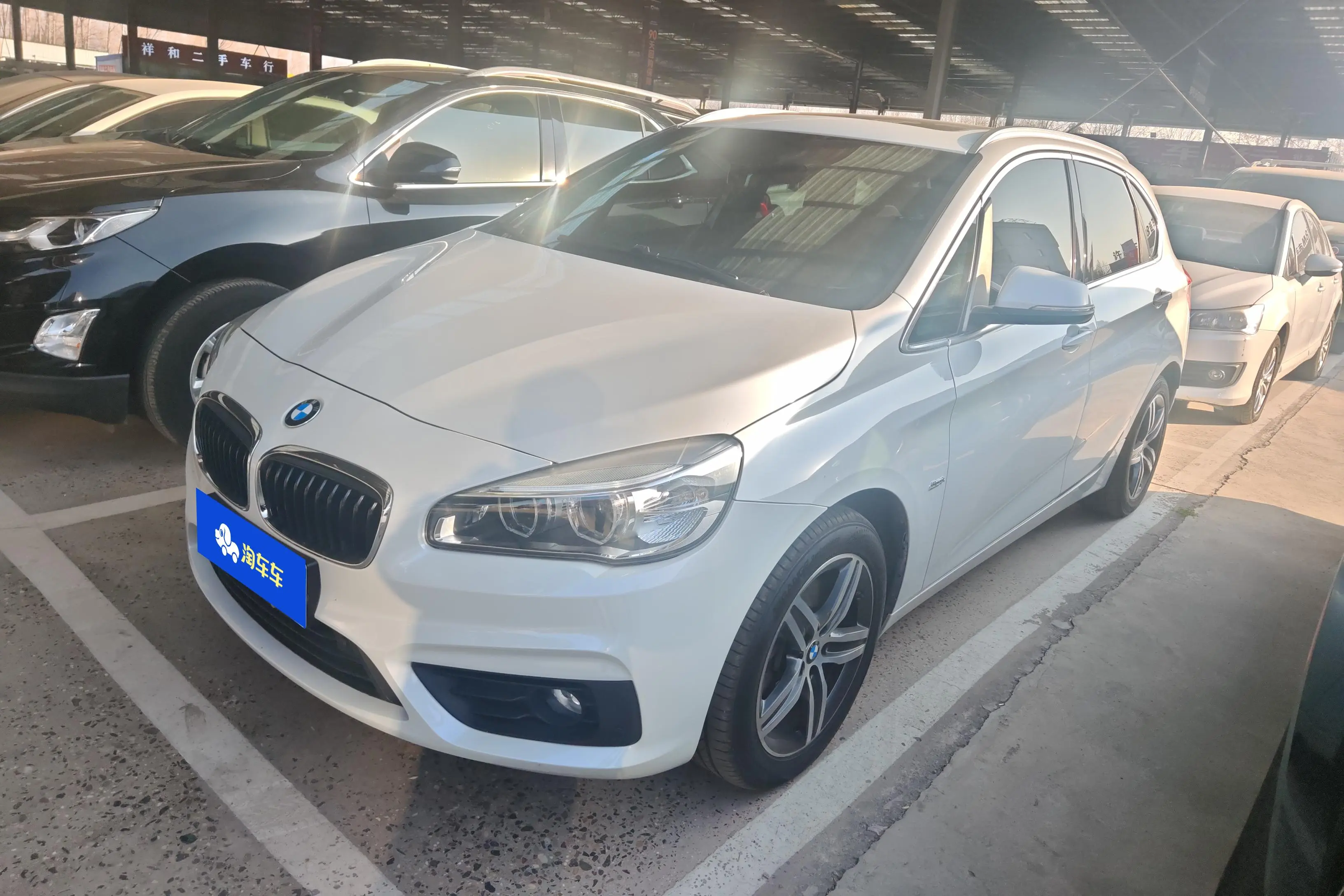 BMW 2 Series Active Tourer  из Китая