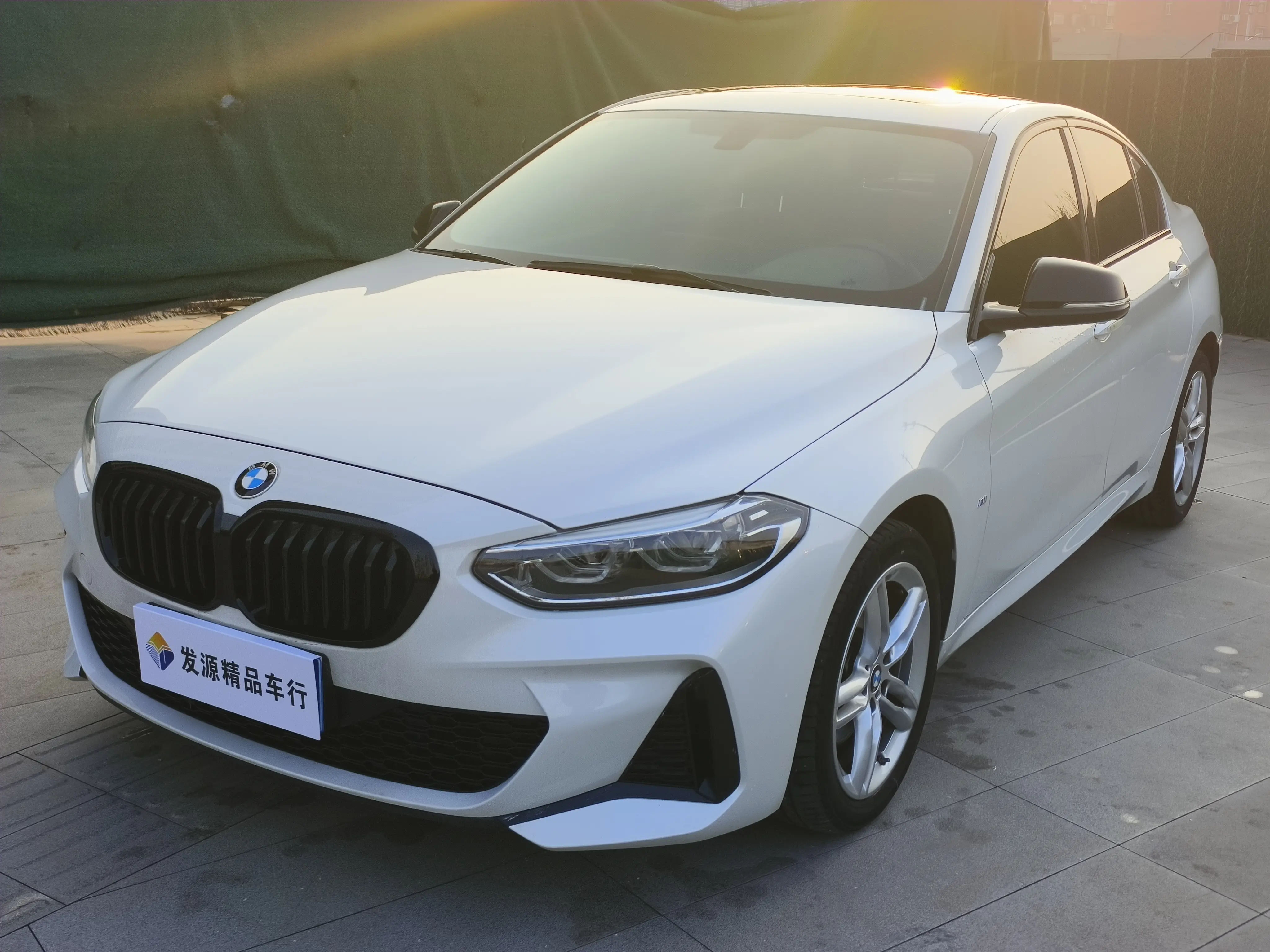 BMW 1 Series  из Китая