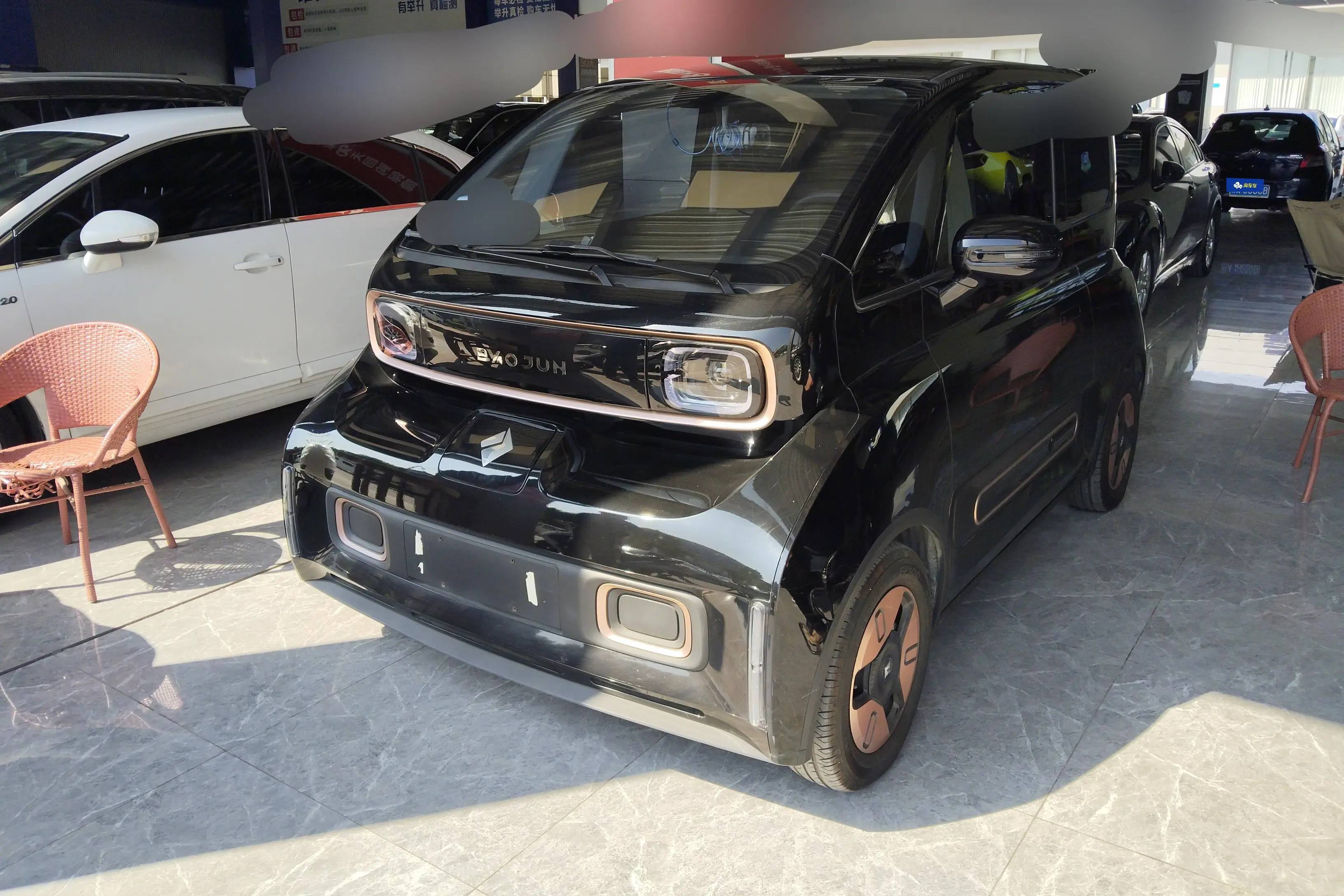 Baojun KiWi EV  из Китая