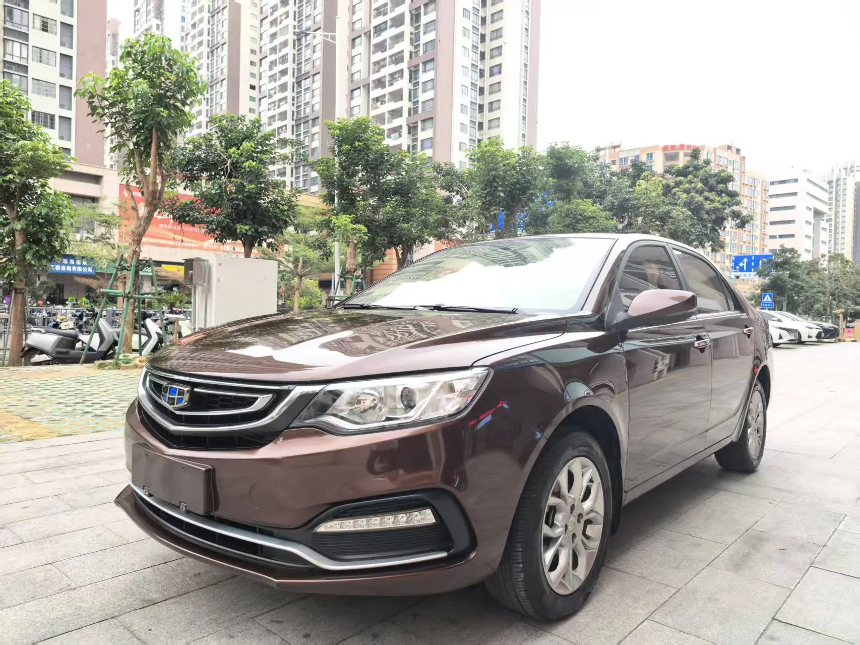 Geely Vision  из Китая