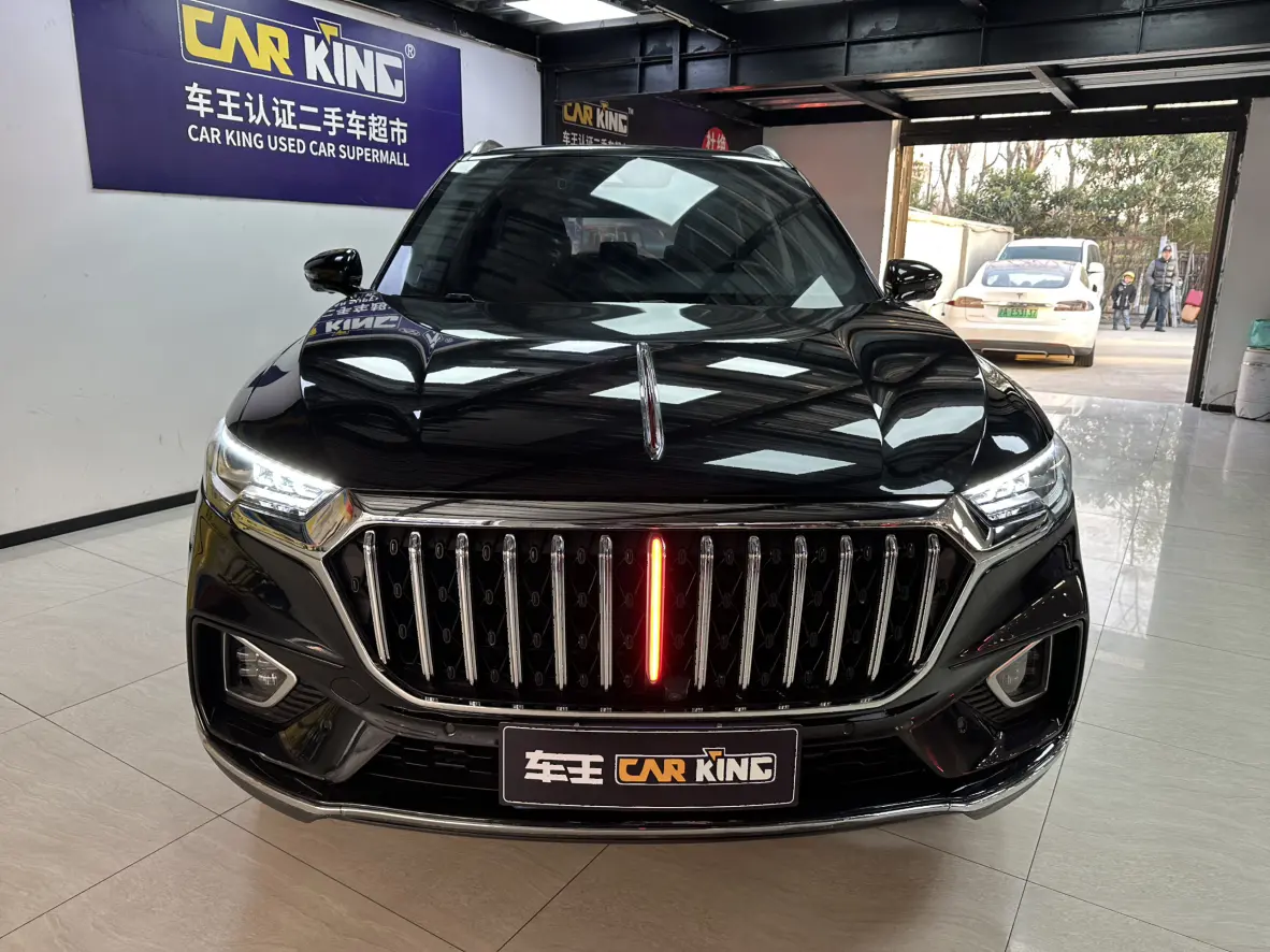 Hongqi HS5  из Китая