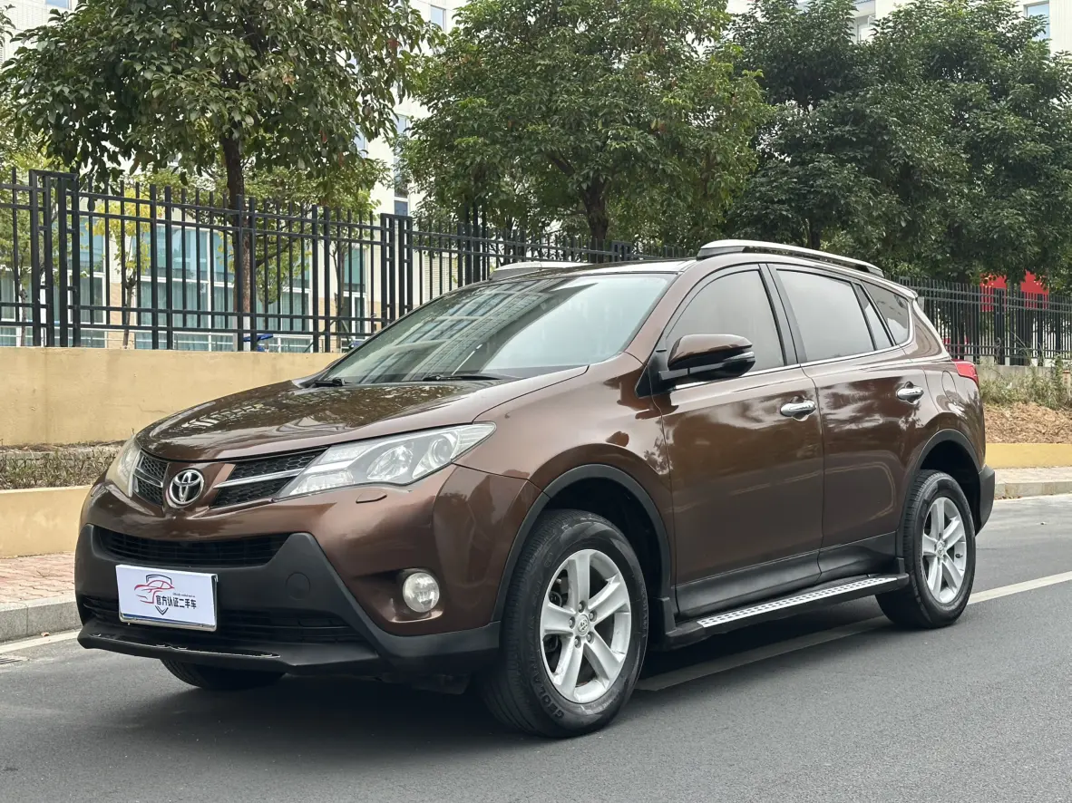 Toyota RAV4  из Китая