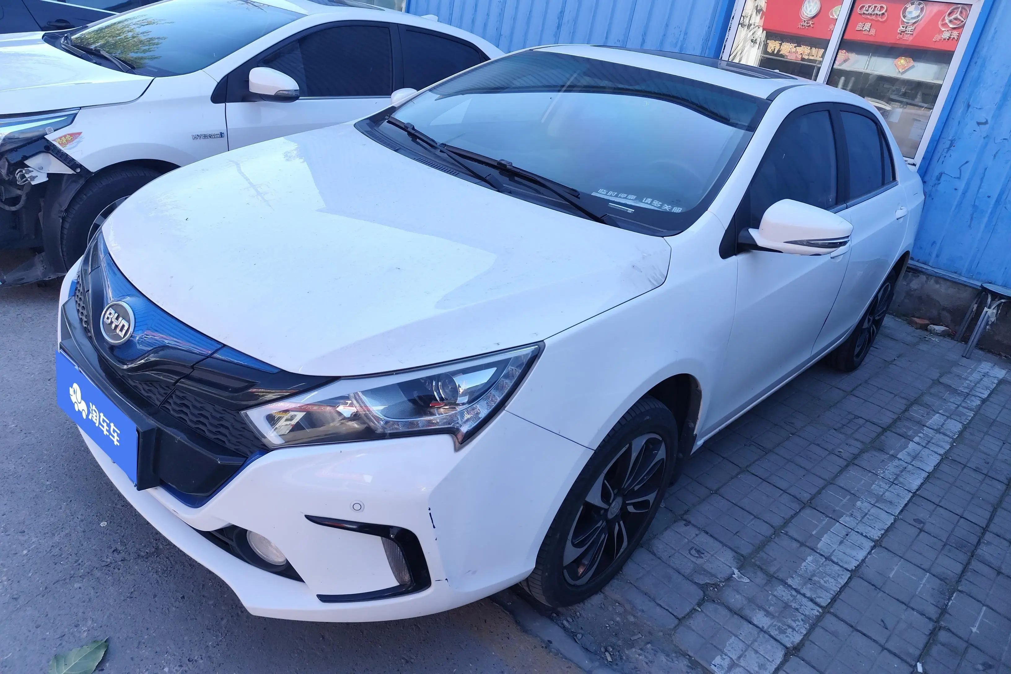 BYD QinEV  из Китая