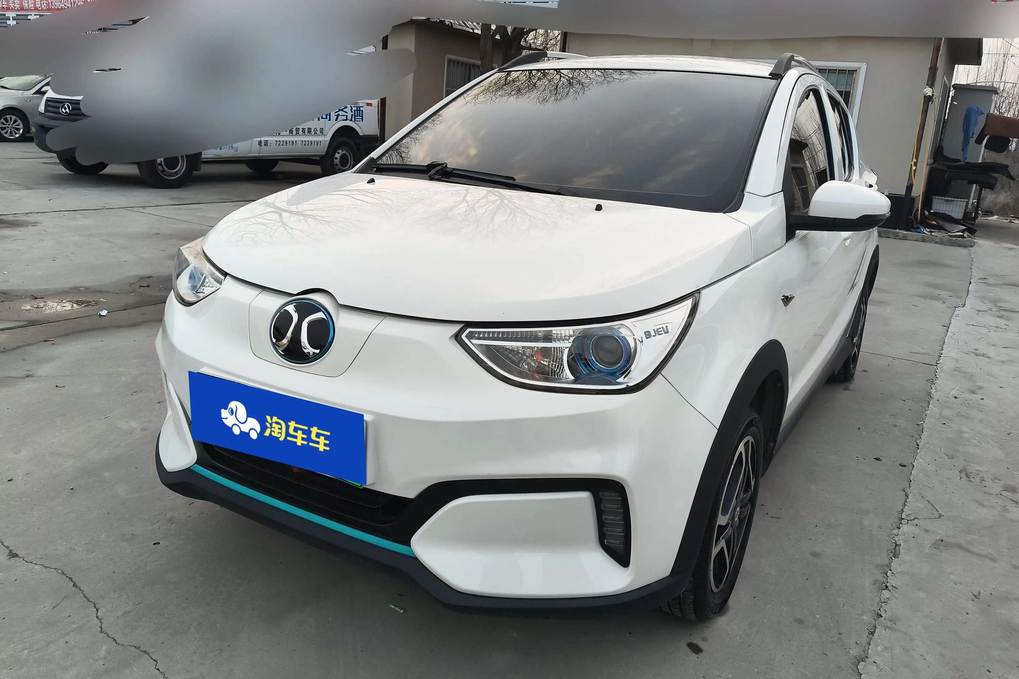 BAIC New Energy EC  из Китая