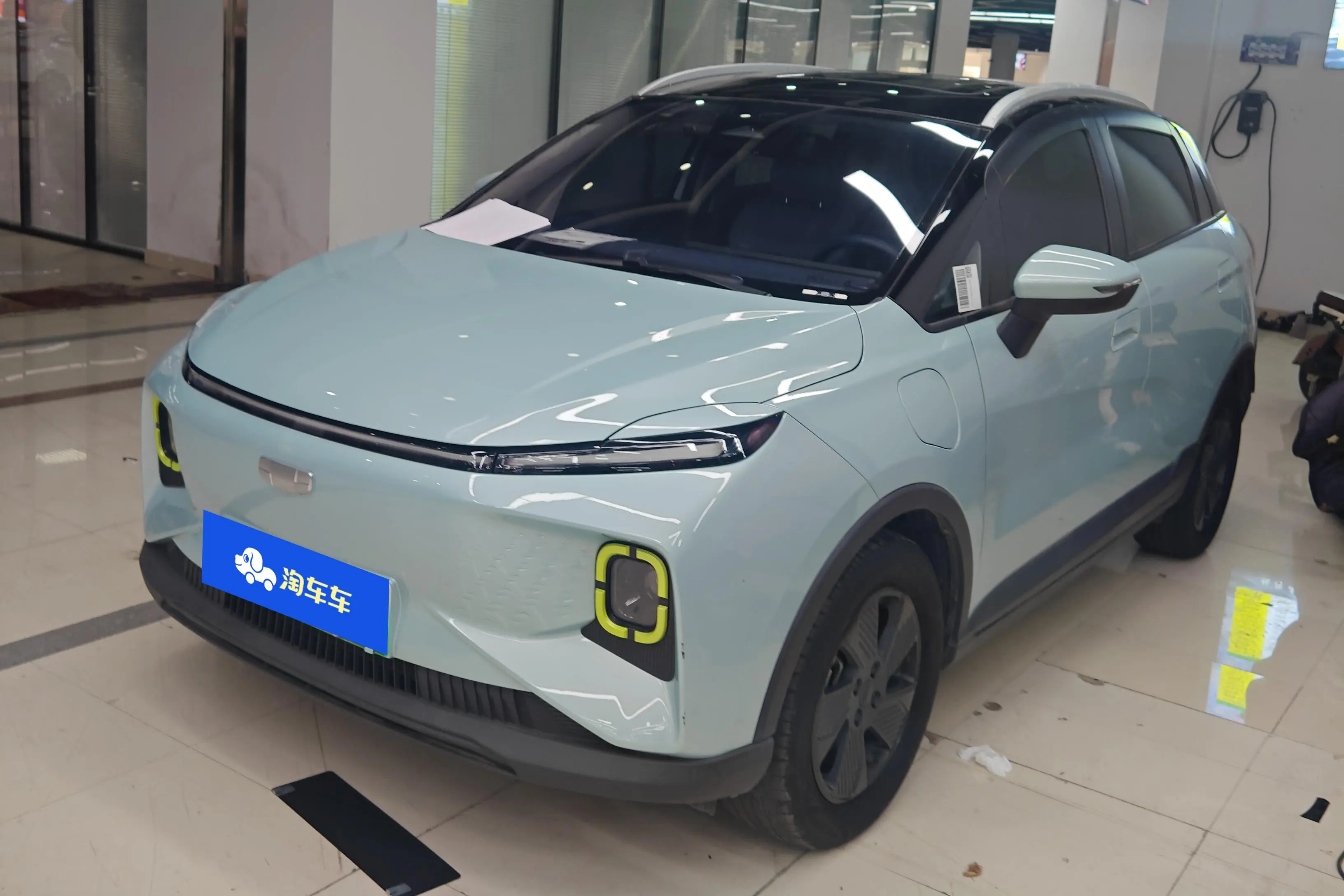 Geely Geometry E Firefly  из Китая