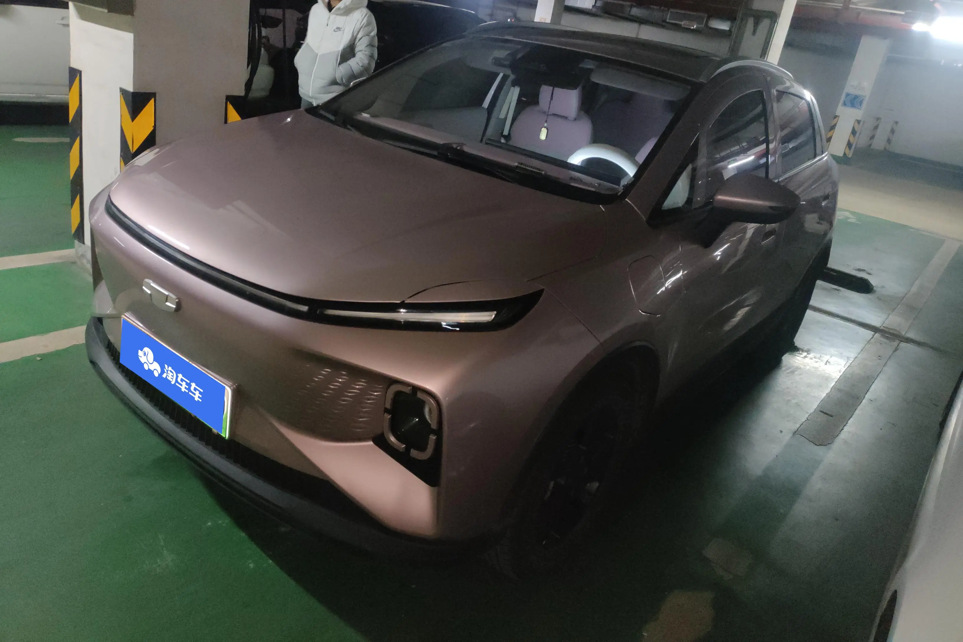 Geely Geometry E Firefly  из Китая