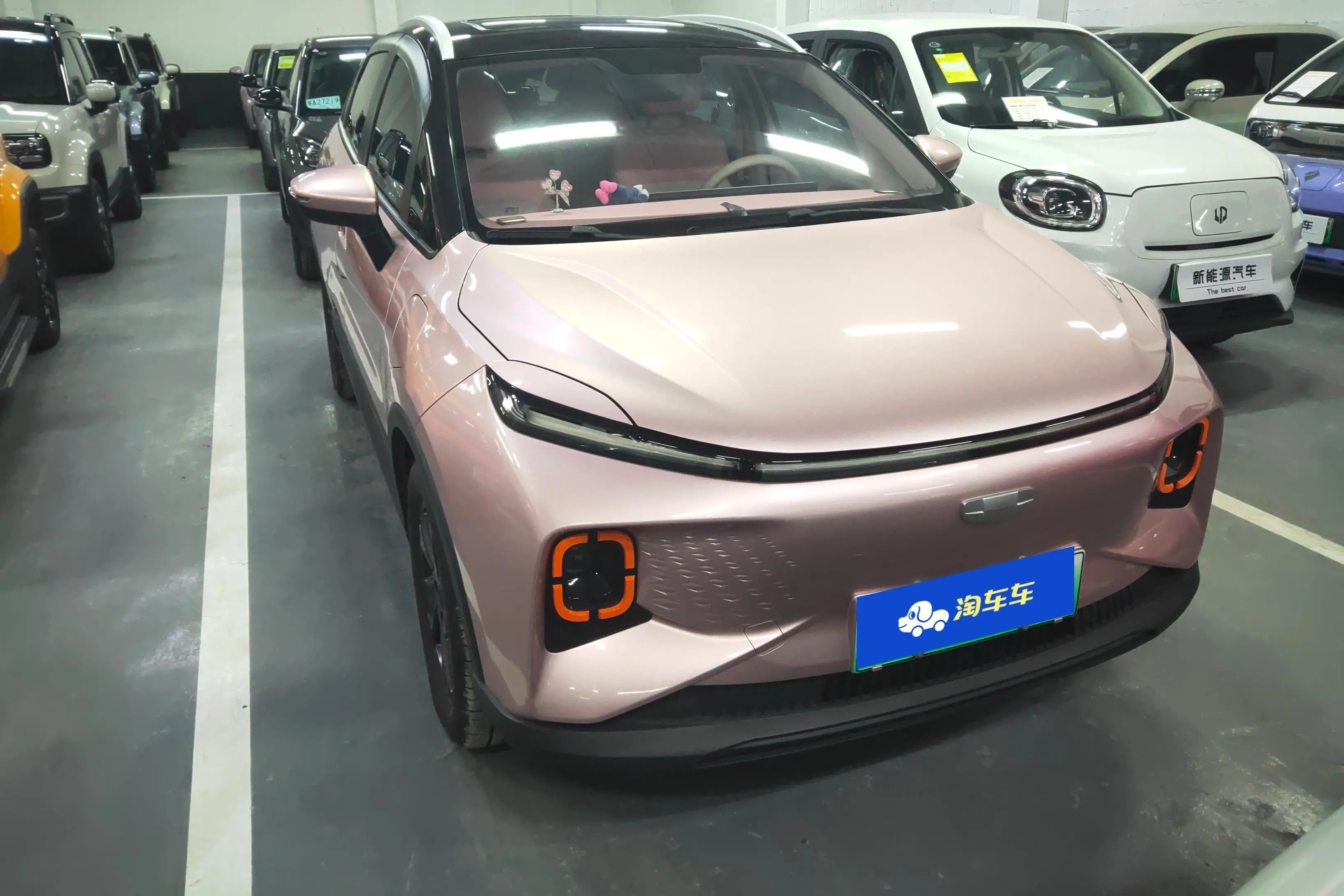 Geely Geometry E Firefly  из Китая