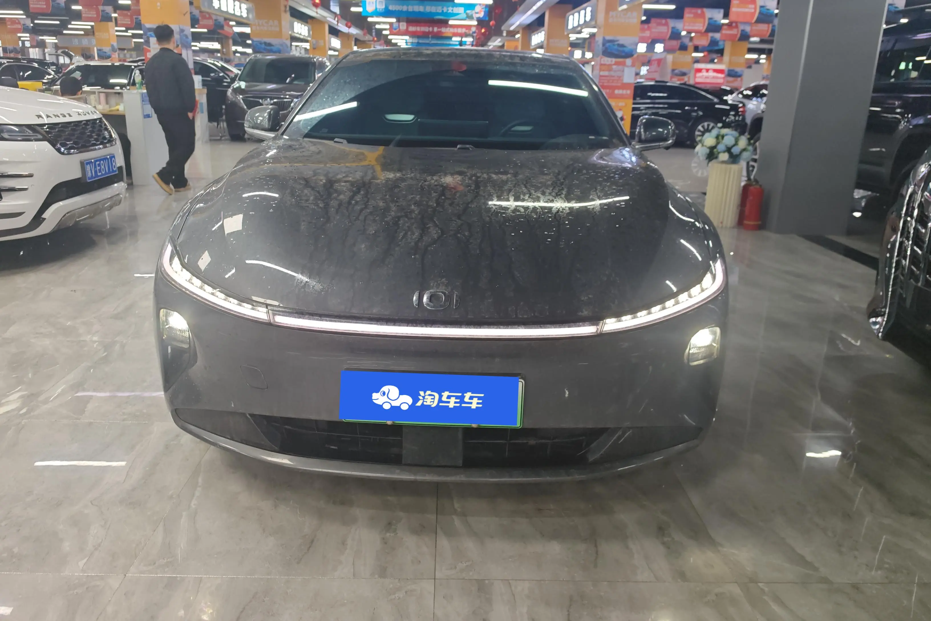 Changan Qiyuan A07  из Китая