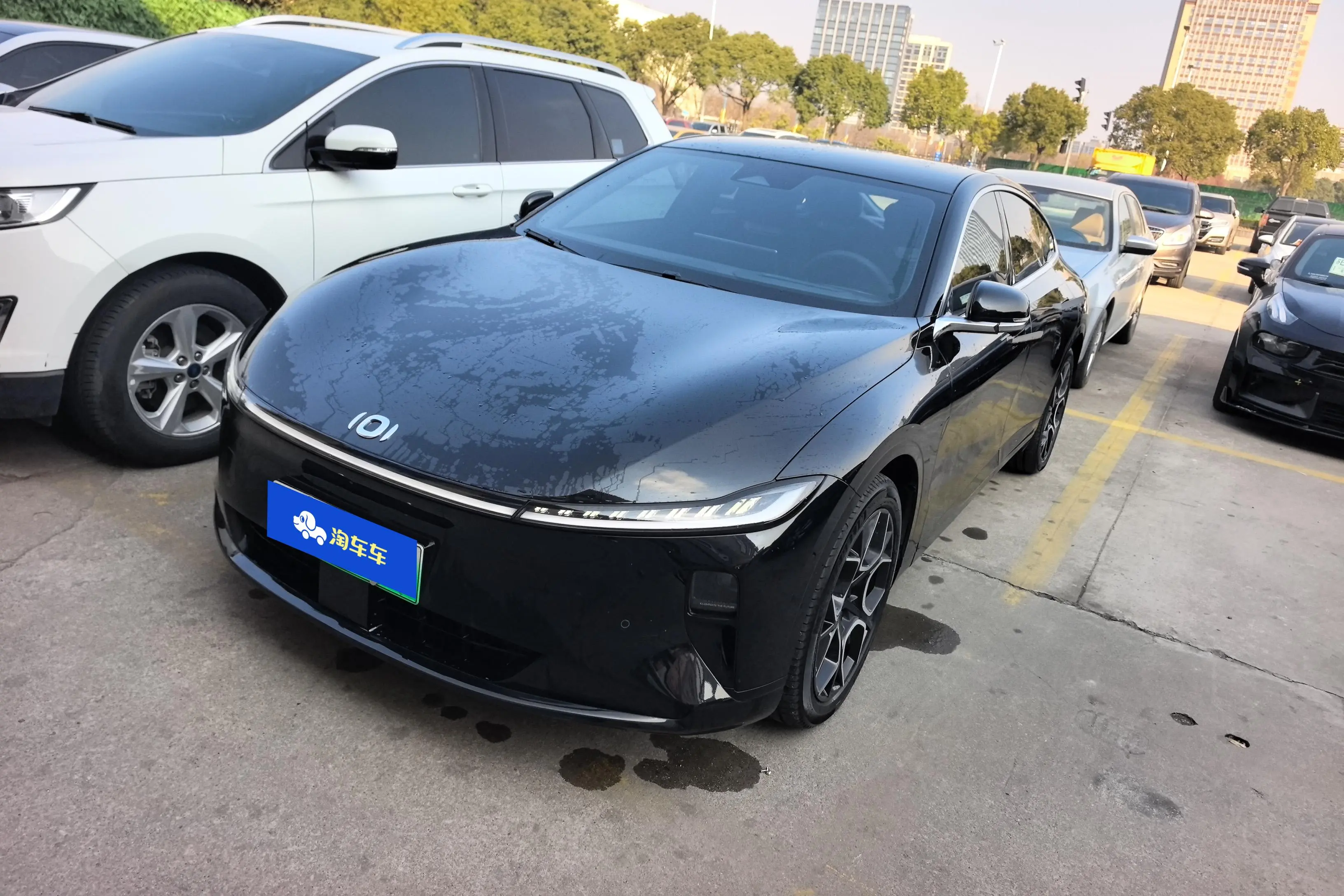 Changan Qiyuan A07  из Китая