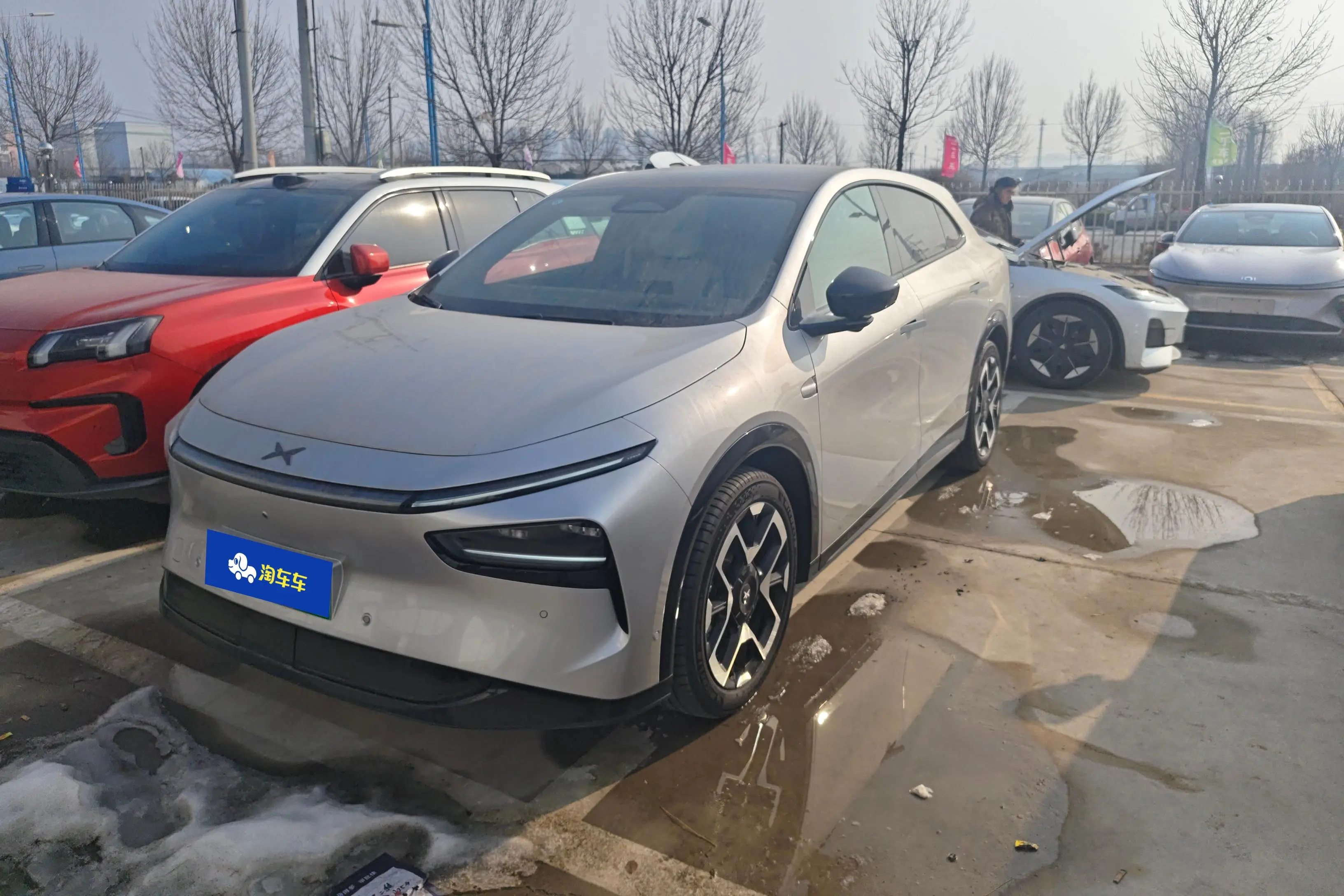 Xpeng G7  из Китая