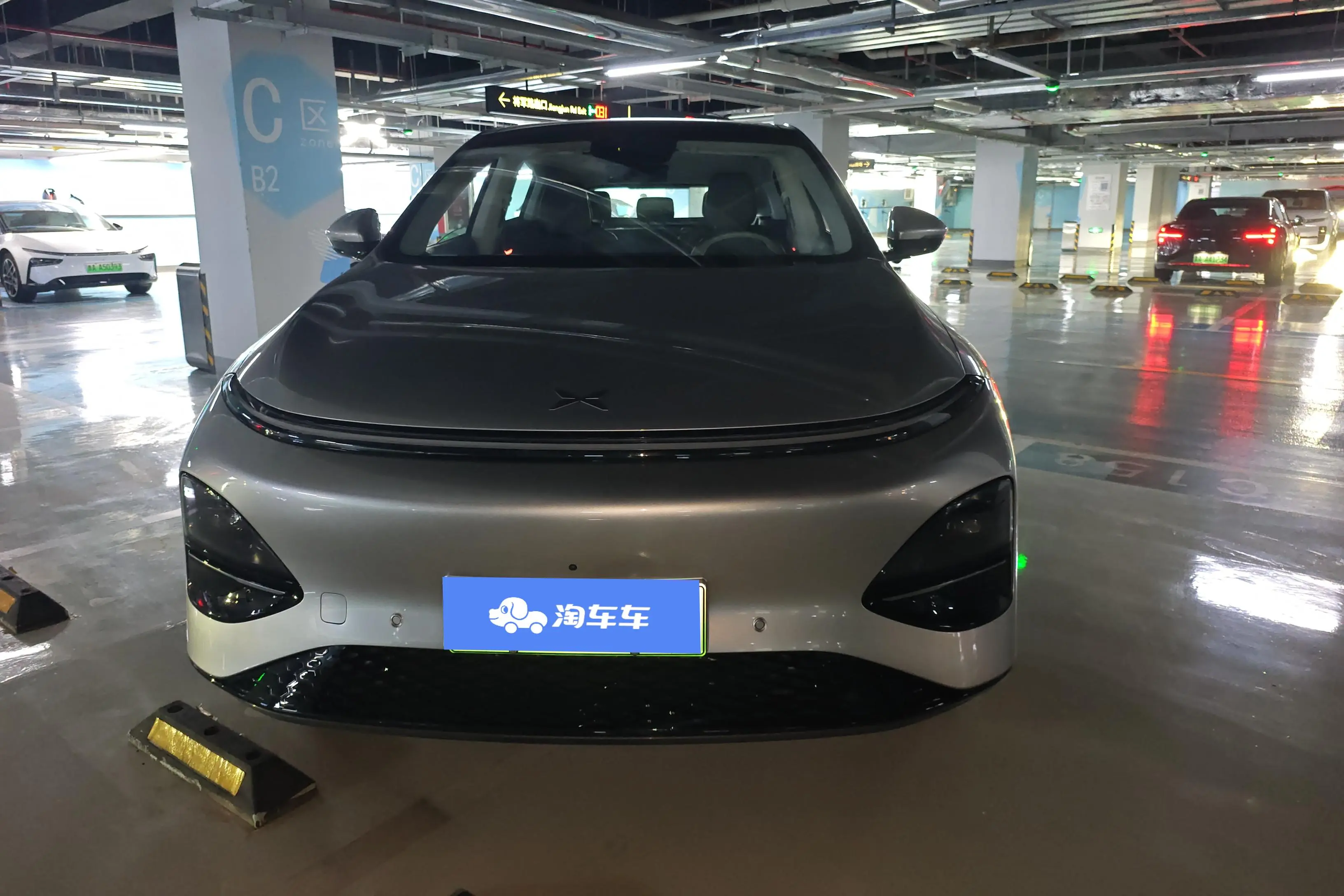 Xpeng G6  из Китая