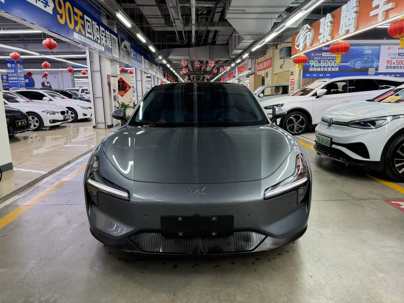 Xpeng Xiaopeng MONA M03  из Китая