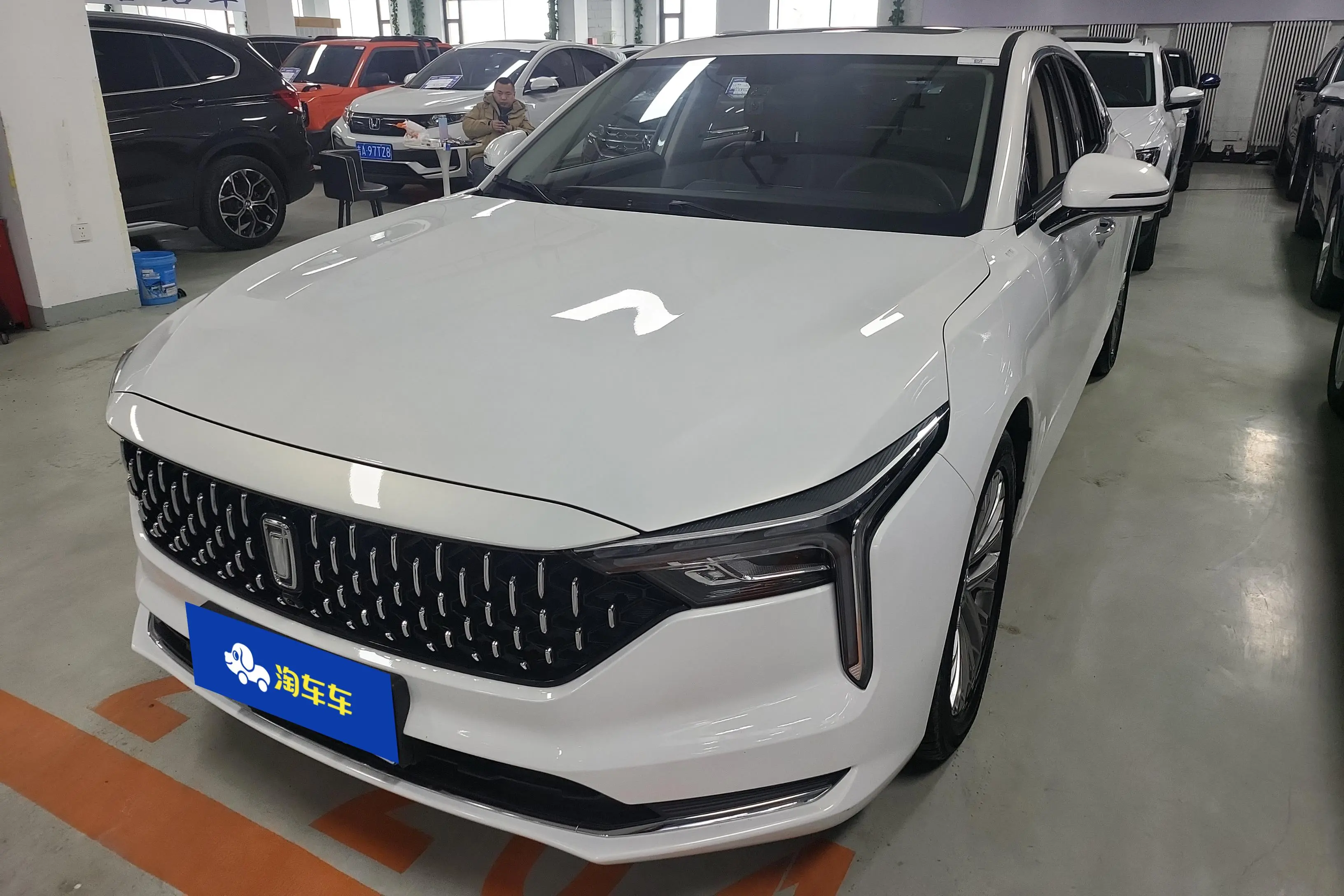 FAW Bestune B70 (Besturn B70)  из Китая