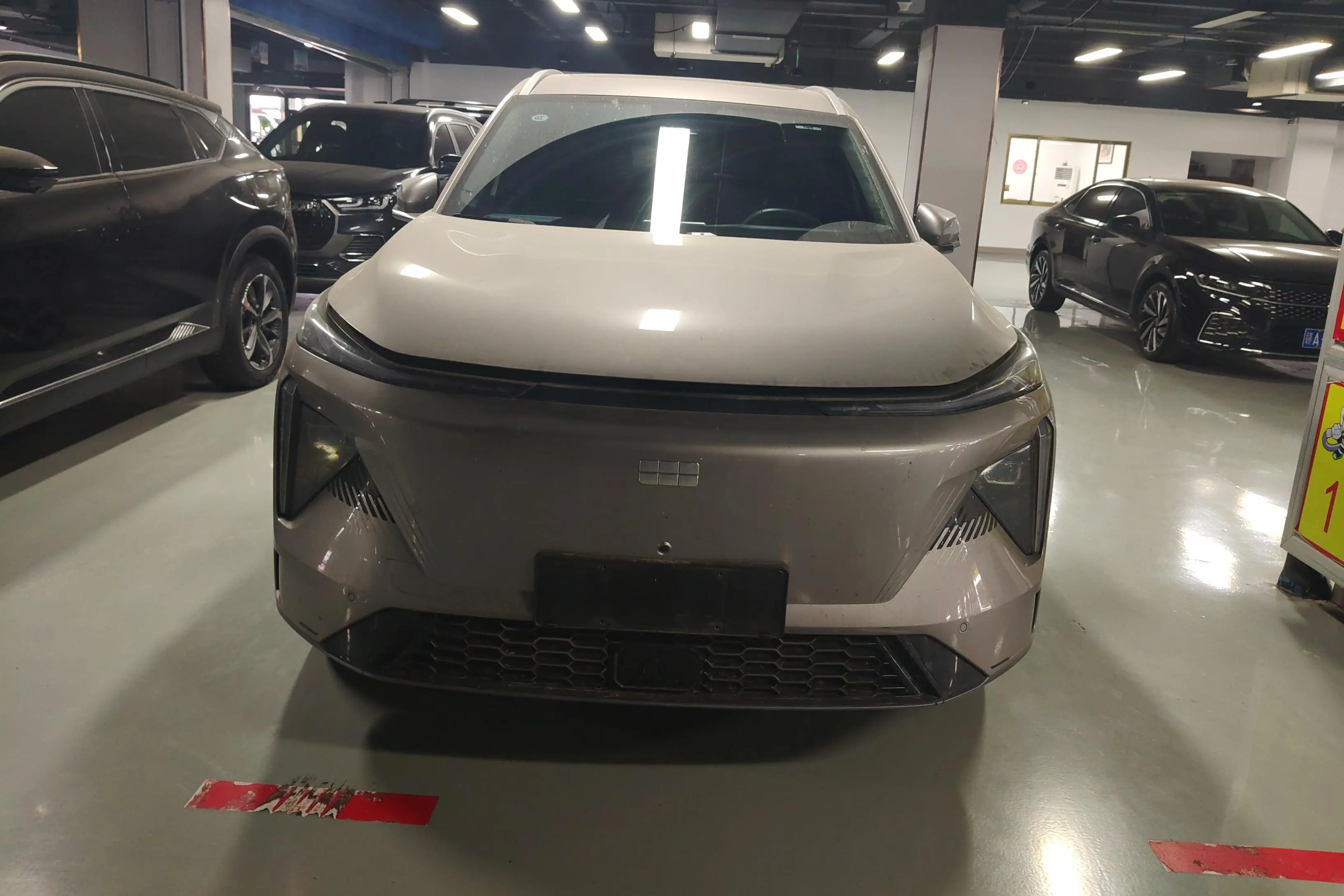 Geely Galaxy L7  из Китая