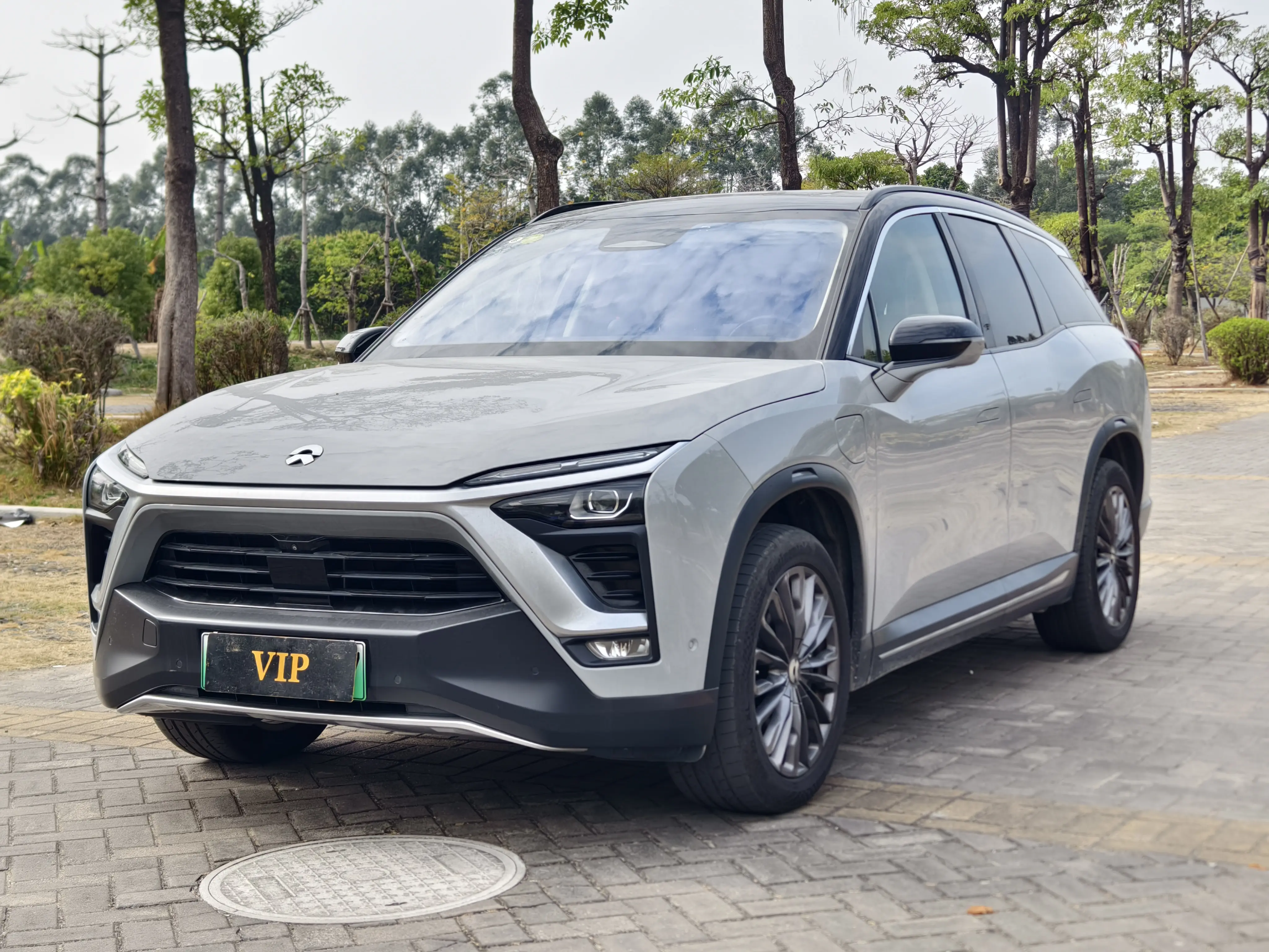 NIO ES8  из Китая