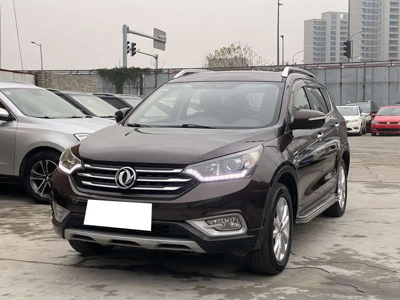 Dongfeng Fengshen AX7  из Китая