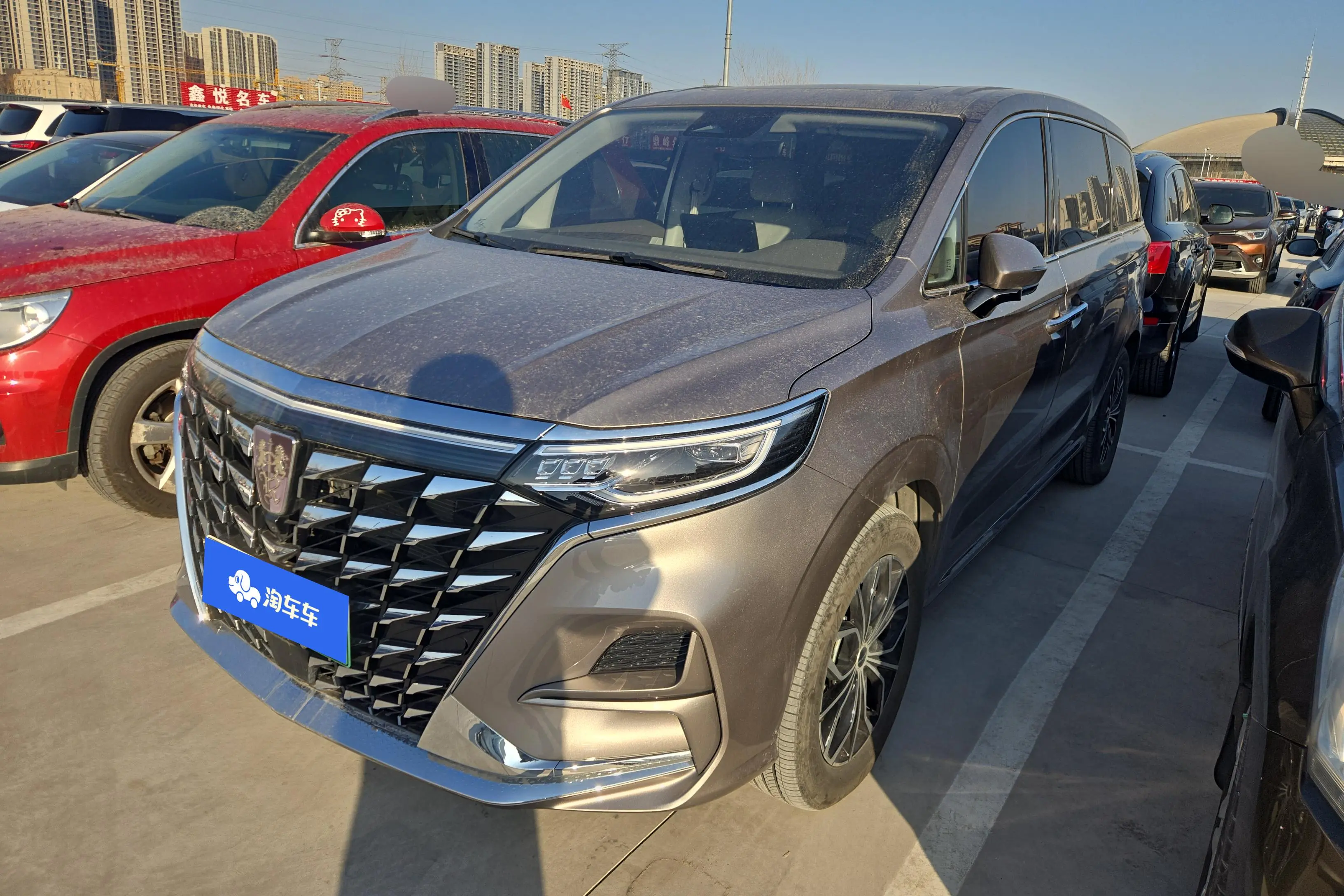 Roewe iMAX8 DMH  из Китая