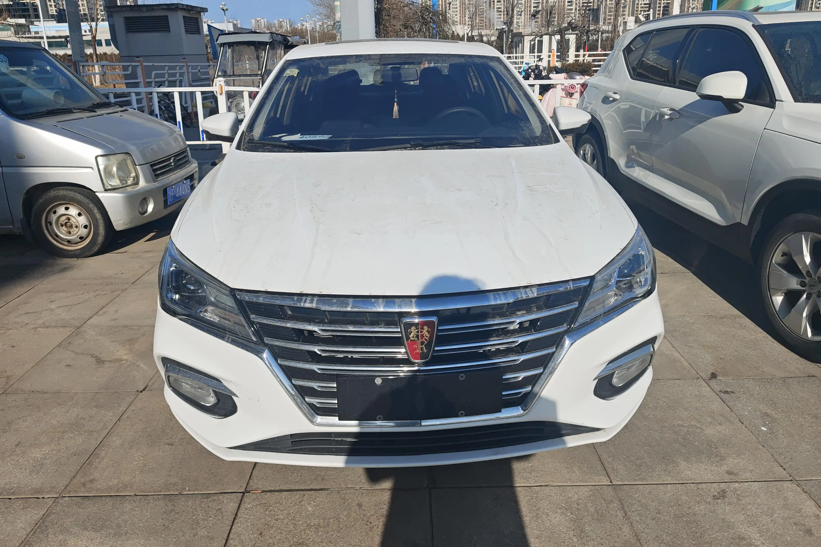 Roewe i5  из Китая