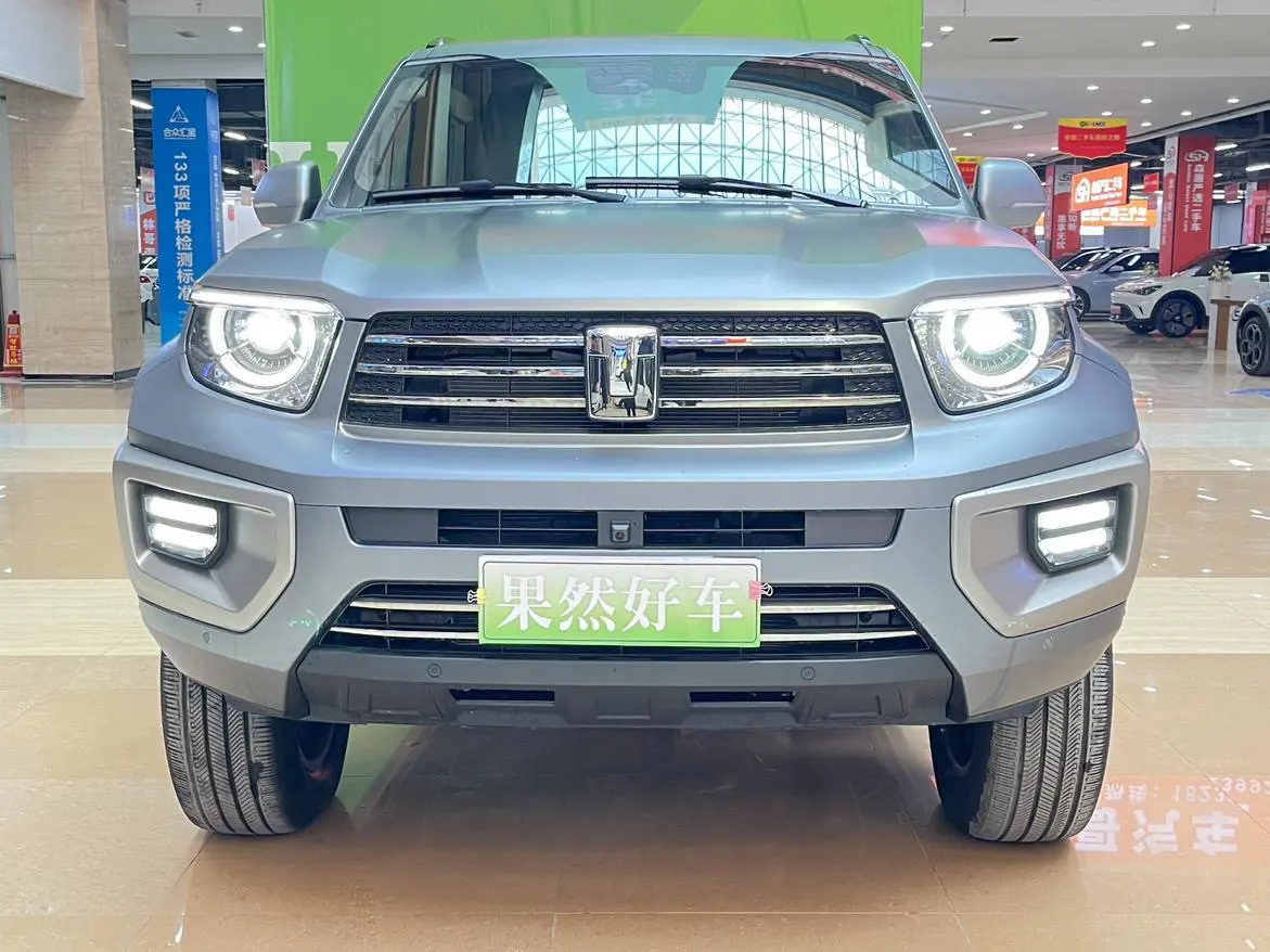 Tank 700 Hi4-T  из Китая