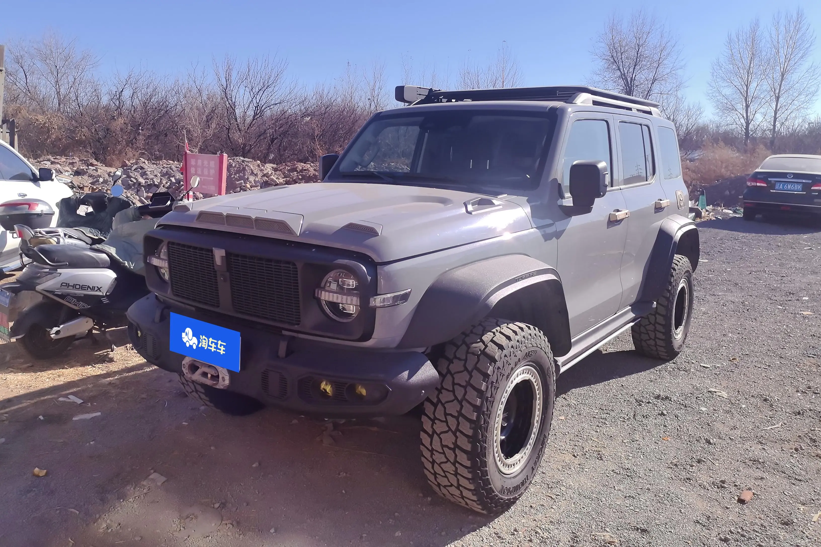 Tank 300  из Китая