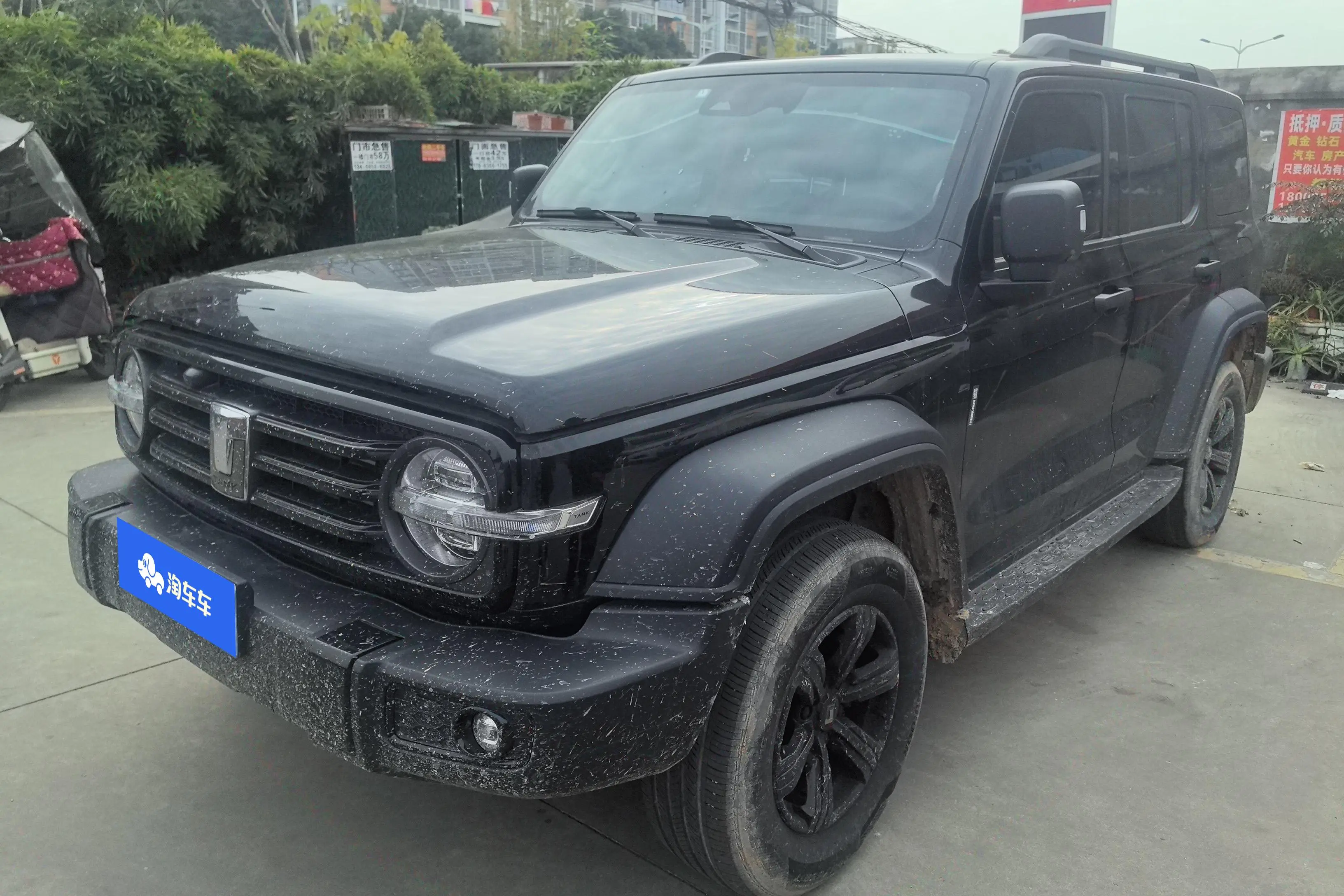 Tank 300  из Китая