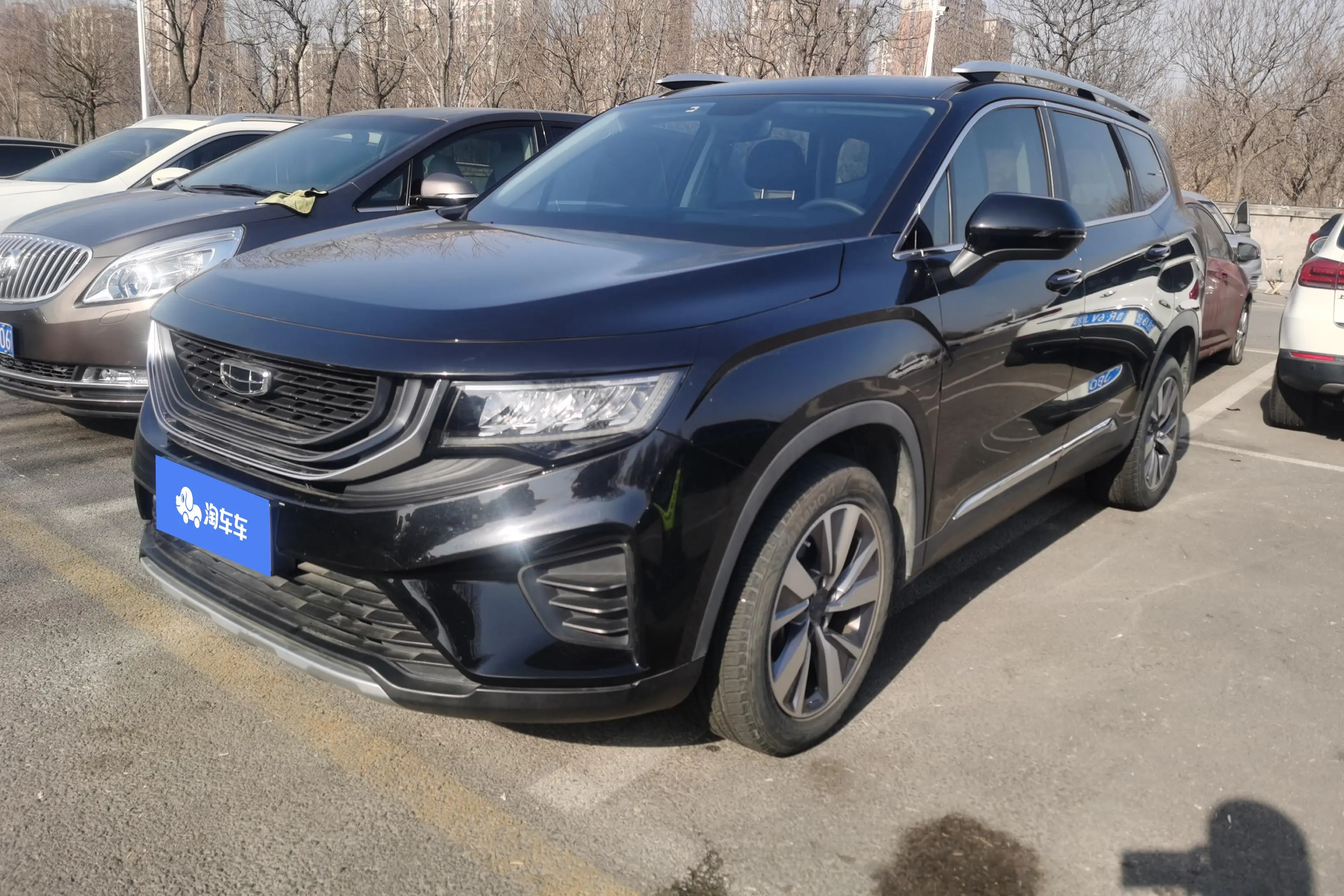 Geely Okavango  из Китая