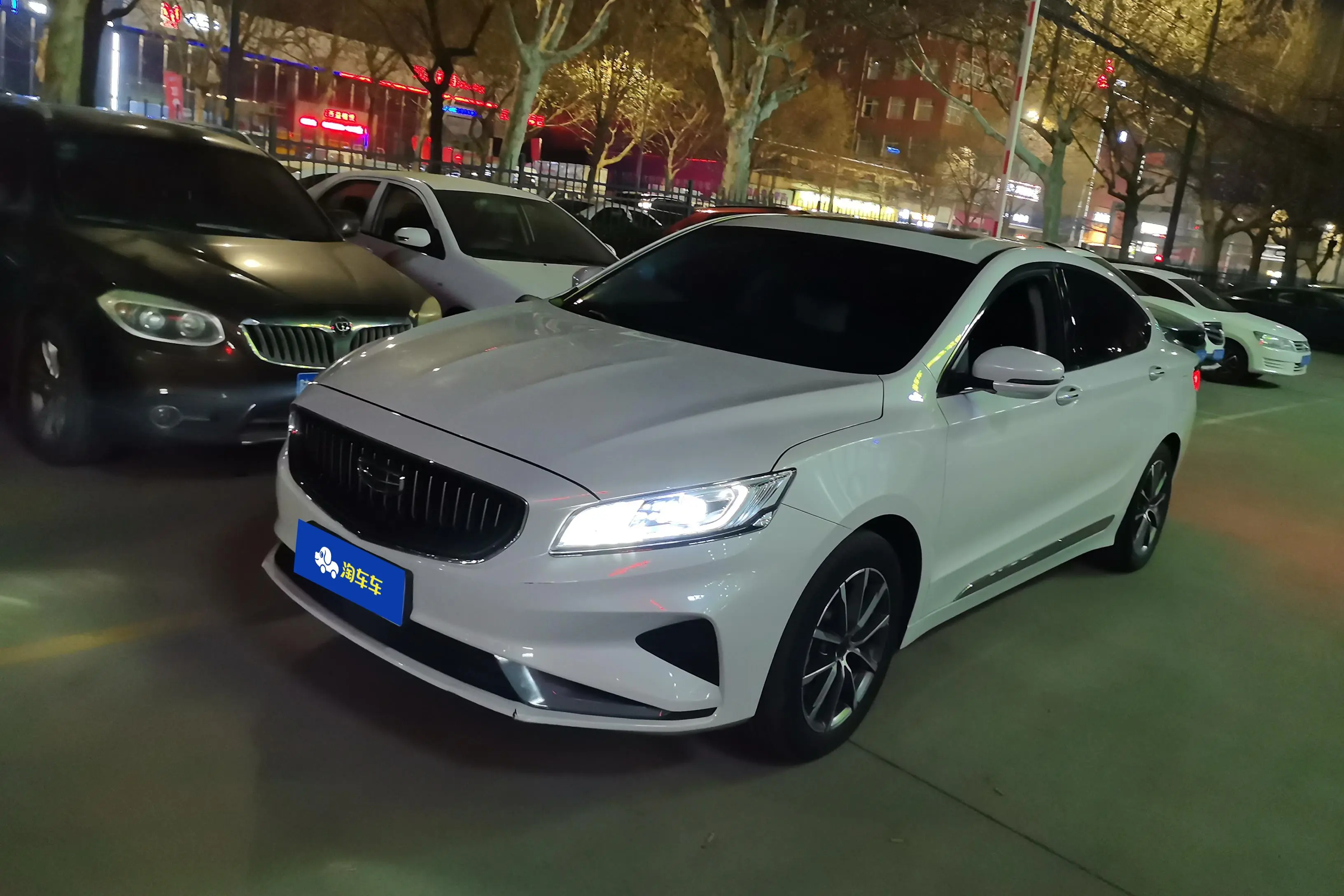 Geely Borui  из Китая