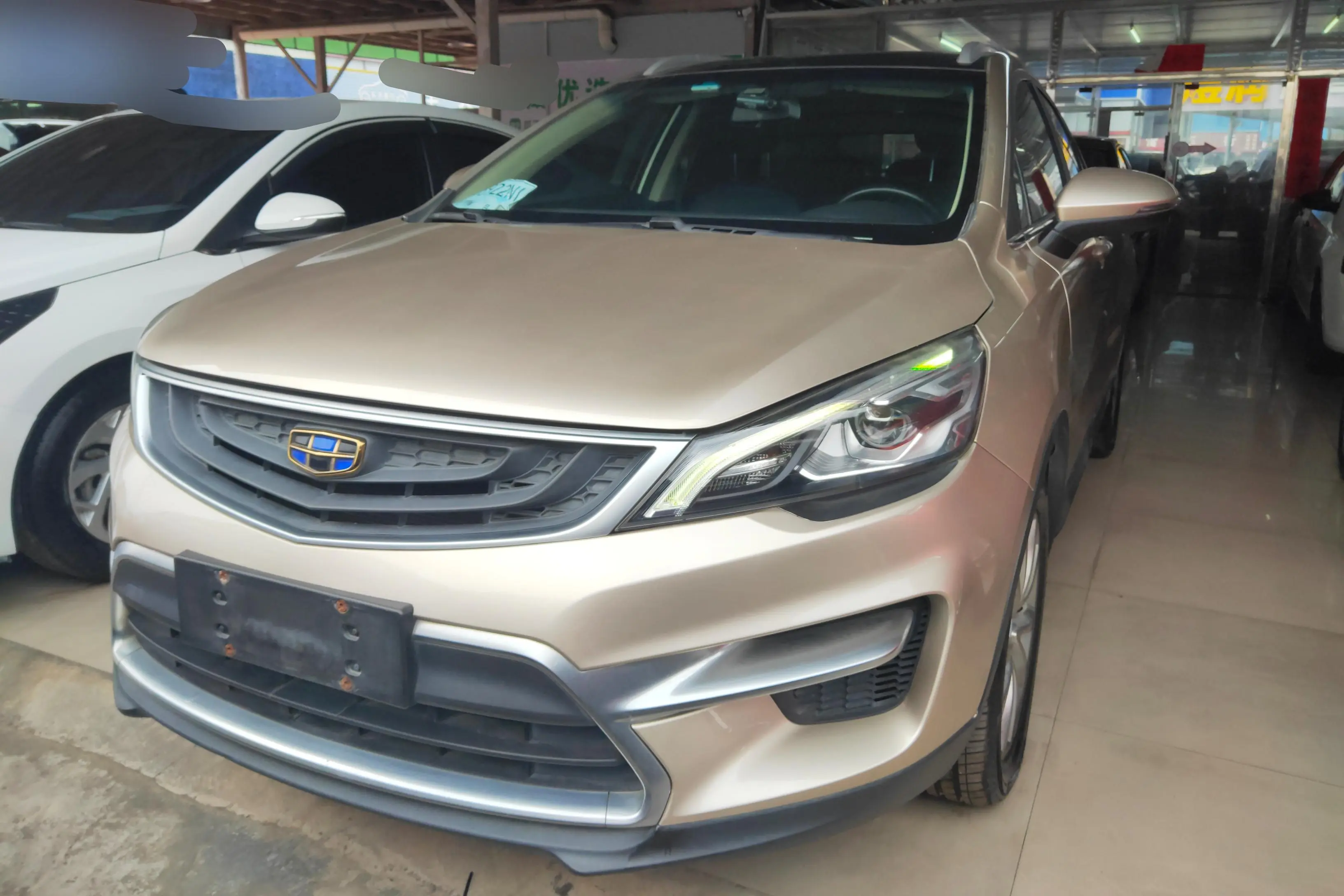 Geely Emgrand GS  из Китая