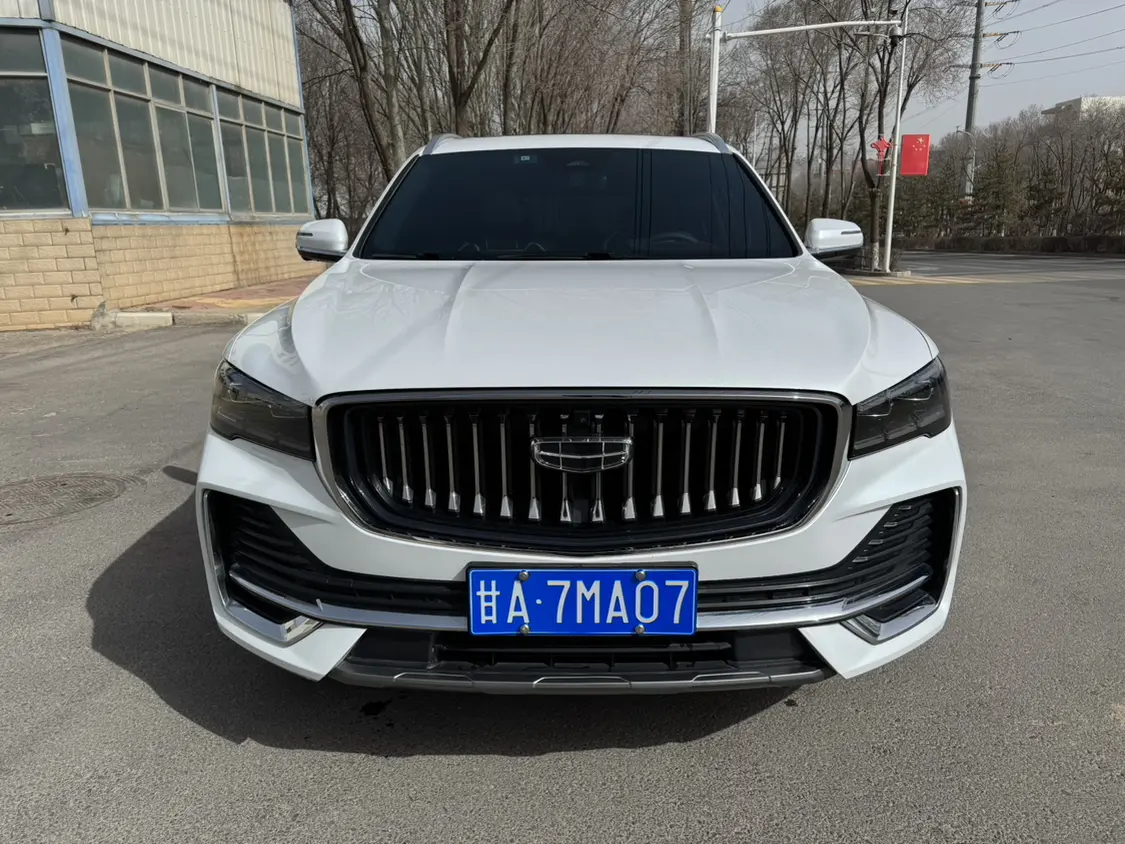 Geely Monjaro (Xingyue L)  из Китая