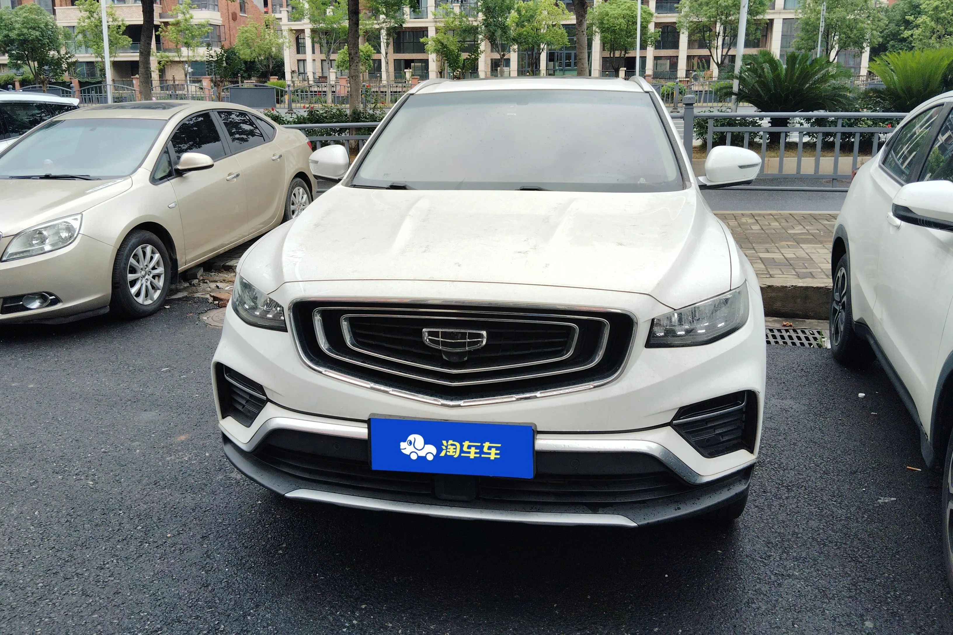 Geely Atlas (Boyue)  из Китая