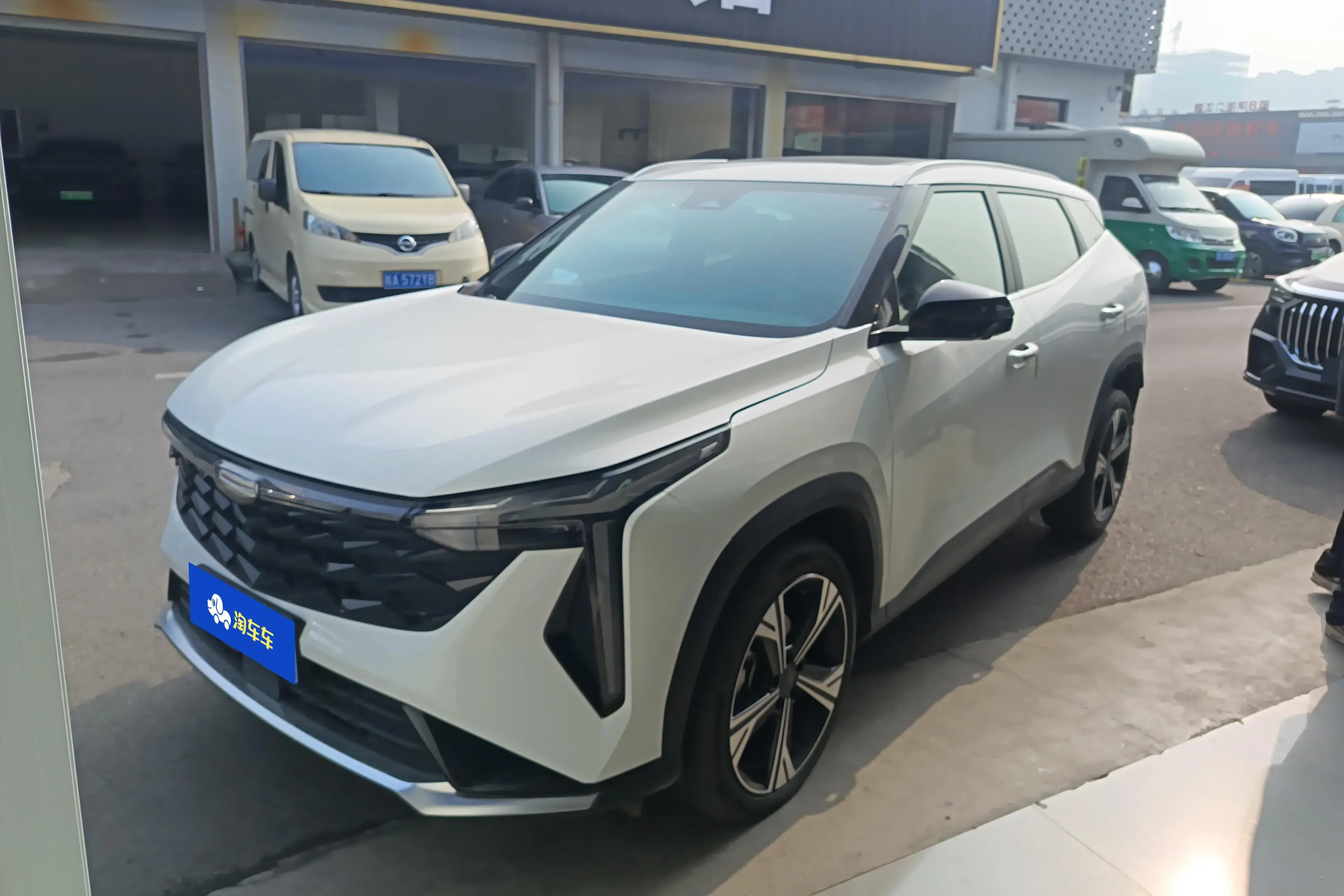 Geely Atlas (Boyue)  из Китая
