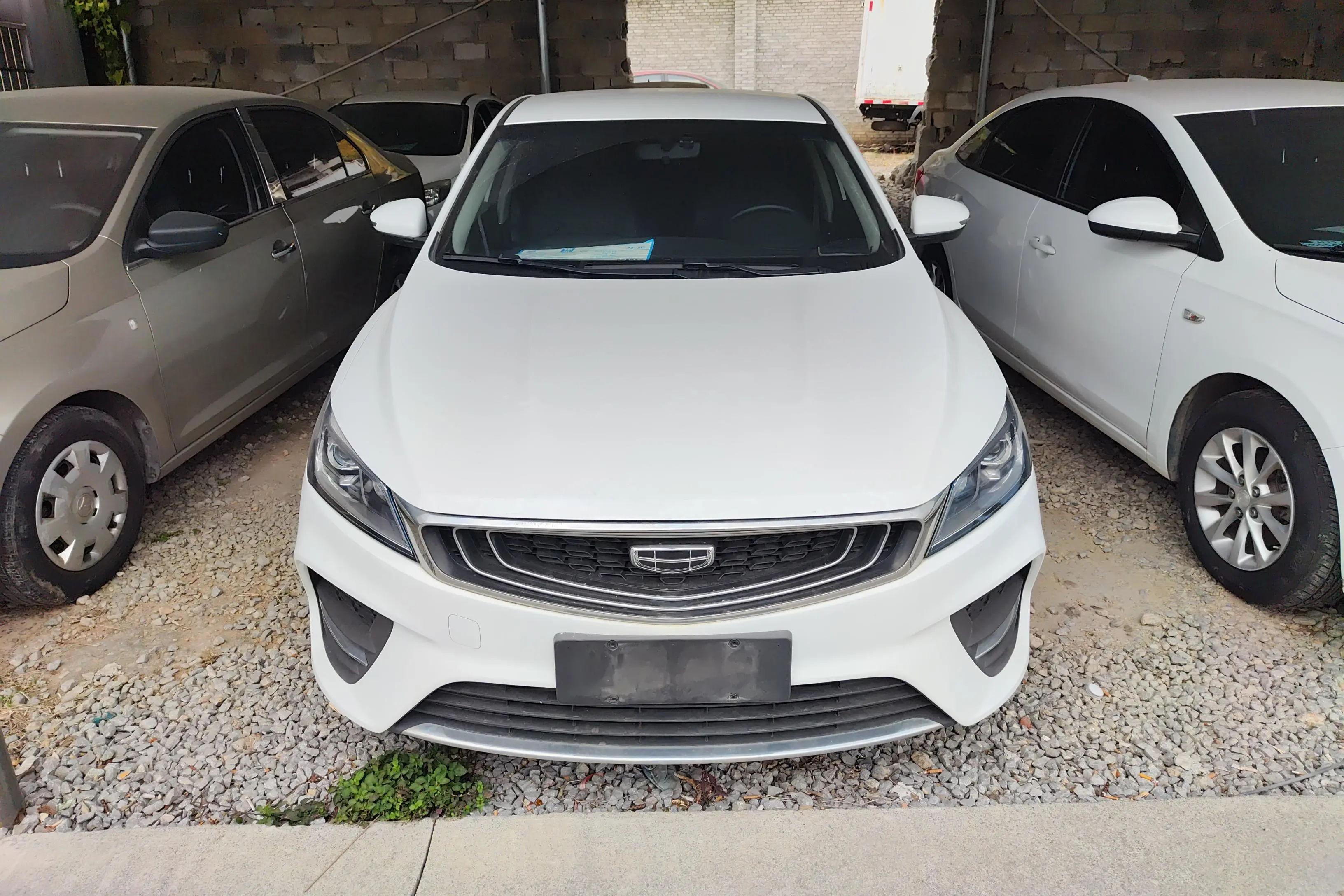 Geely Binrui  из Китая