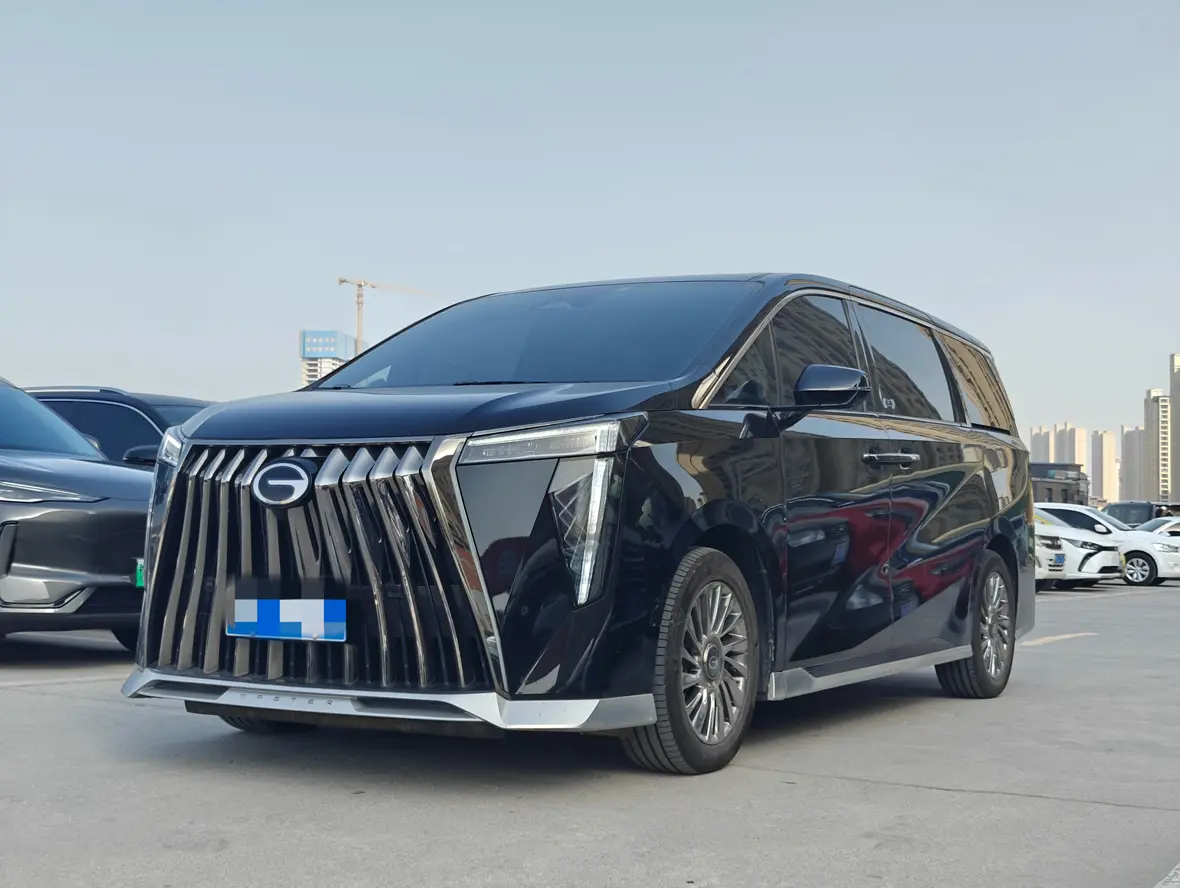 GAC Trumpchi M8  из Китая