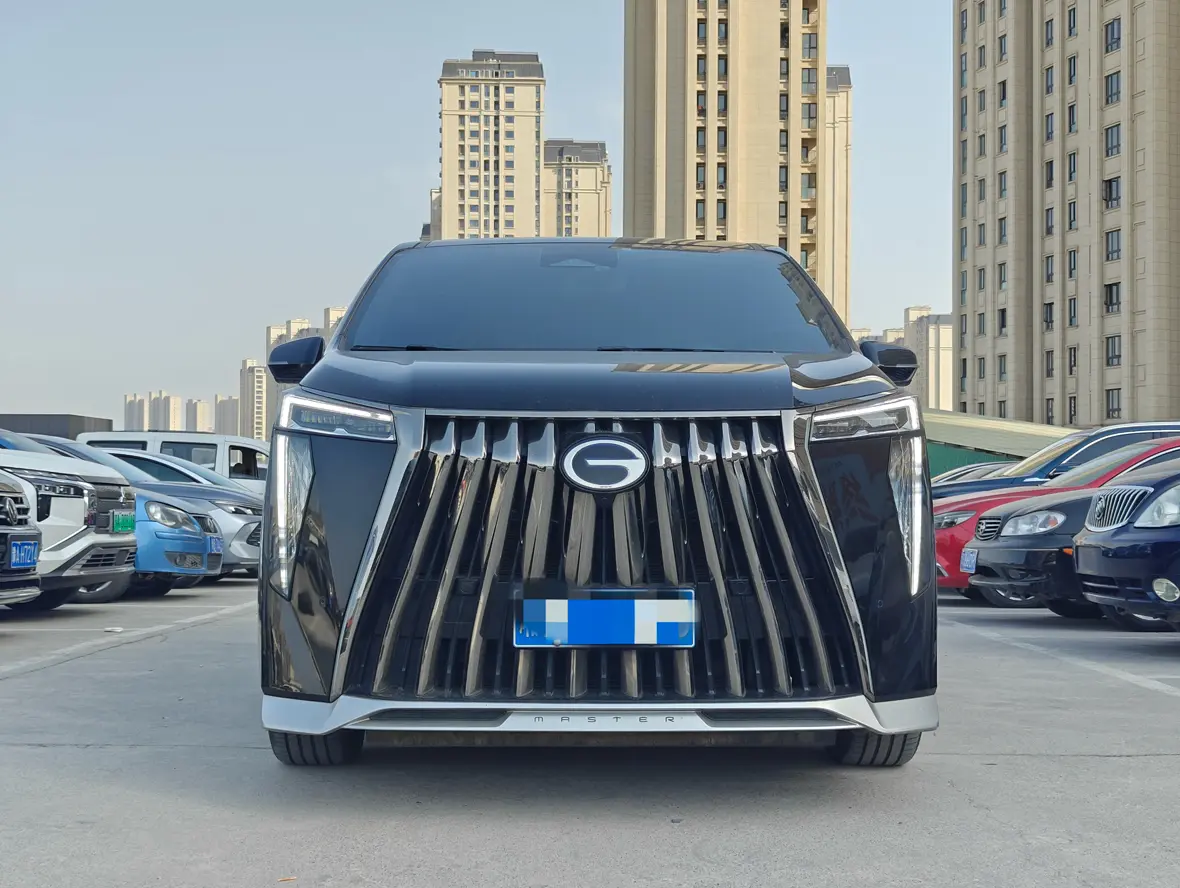 GAC Trumpchi M8  из Китая